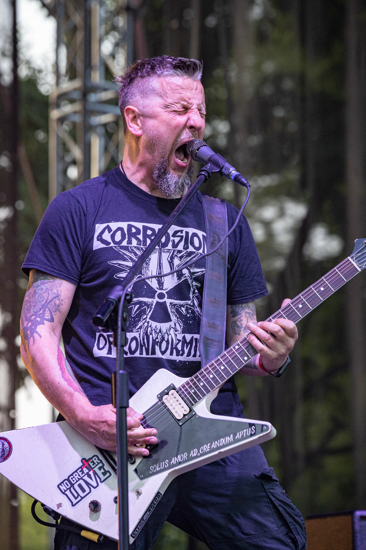 Koncert Luxtorpeda 10 urodziny. Warszawa Progresja.Gramy do Woli.n/z.Robert „Litza” Friedrich – gitara, wokal,Fot. Andrzej kaziq Wasilkiewicz/Reporter