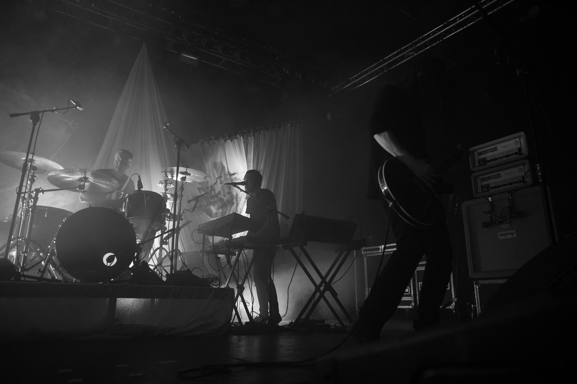 Cult of Luna Warszawa Klub Progresja 
Postmetal, Sludge metal, atmospheric metal, posthardcore, 

Johannes Persson - Guitars and Vocals
Magnus Lindberg - Drums and Studio-Engineering
Andreas Johansson - Bass
Fredrik Kihlberg - Guitars and Vocals
Kristian Karlsson - Keyboard and Vocals
Thomas Hedlund - Drums and Percussion
Winiary Bookings, Earache, Hydra Head Records,
photo Andrzej Wasilkiewicz