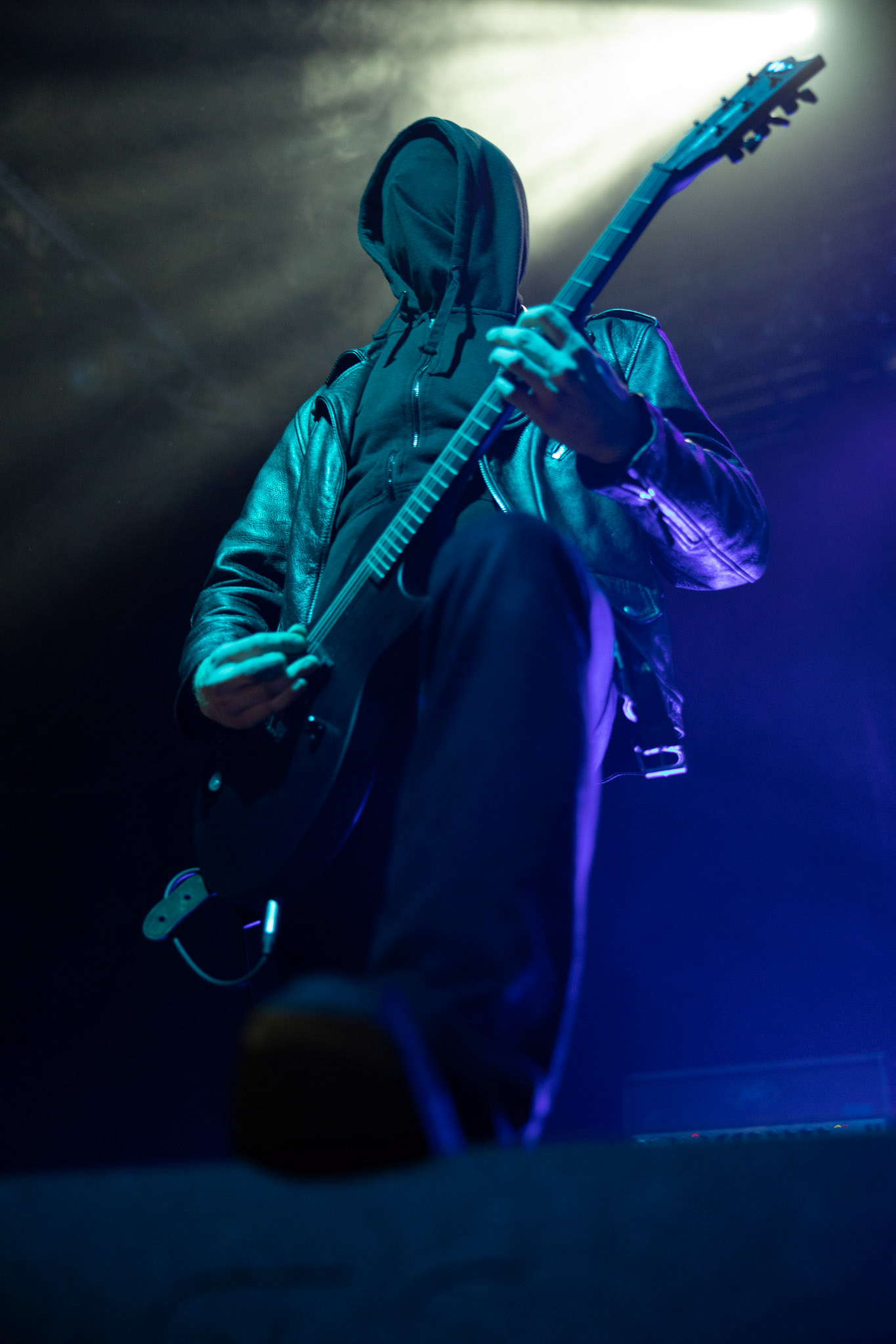 Mgła – polska grupa black metalowa powstała w Krakowie, pod przewodnictwem wokalisty i gitarzysty Mikołaja „M.” Żentary, warszawski koncert w Progresji odbył się w ramach europejskiej trasy koncertowej Mgły, organizowany przez Left Hand Sounds, metal, blackmetal,  Andrzej Wasilkiewicz/Reporter