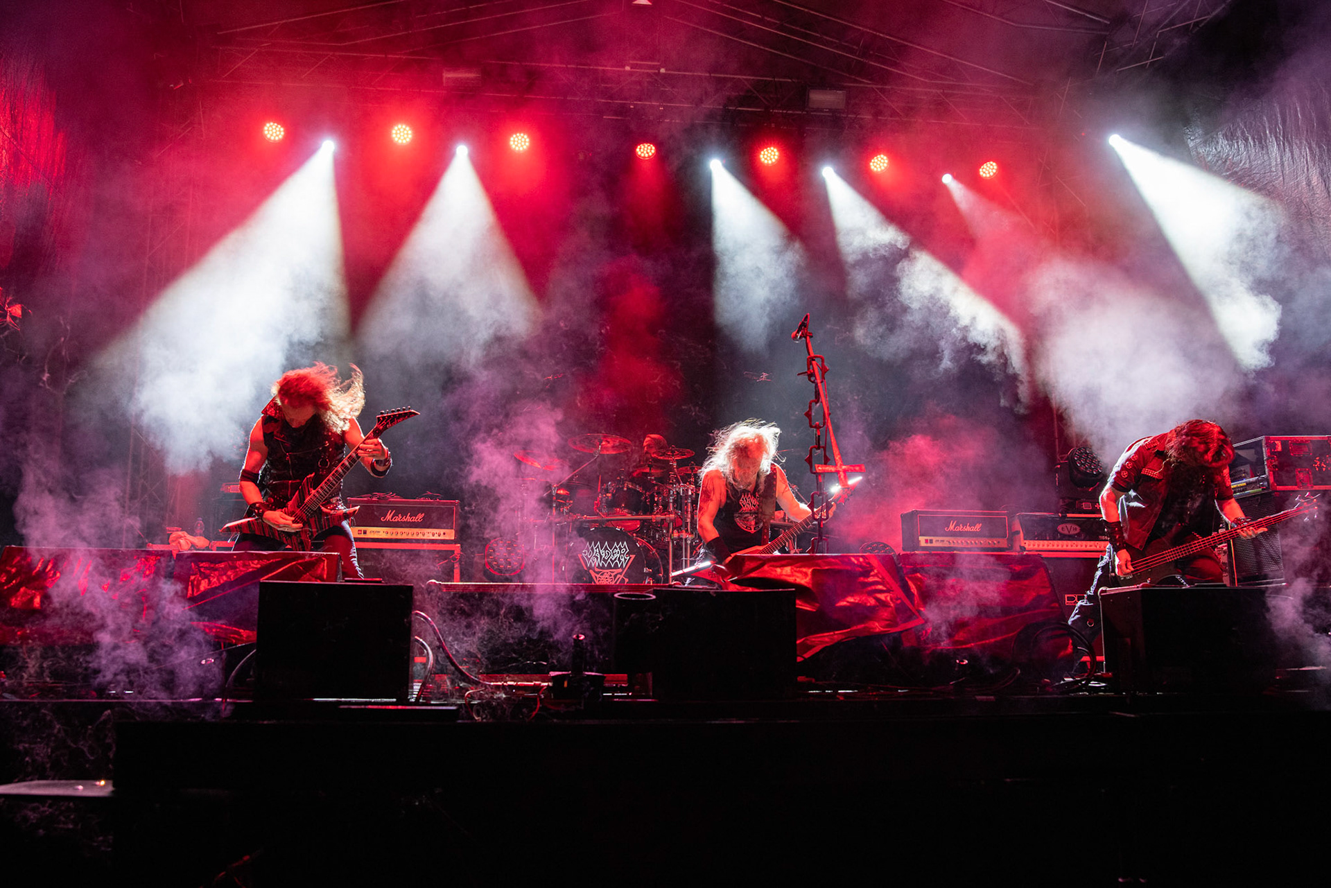 Vader - Death Metal - koncert w ramach Blitzkrieg MMXX warszawskia Progresja, Peter: Guitar + VocalsPajak: GuitarHal: BassJames: Drumsfot. Andrzej kaziq Wasilkiewicz/Reporter