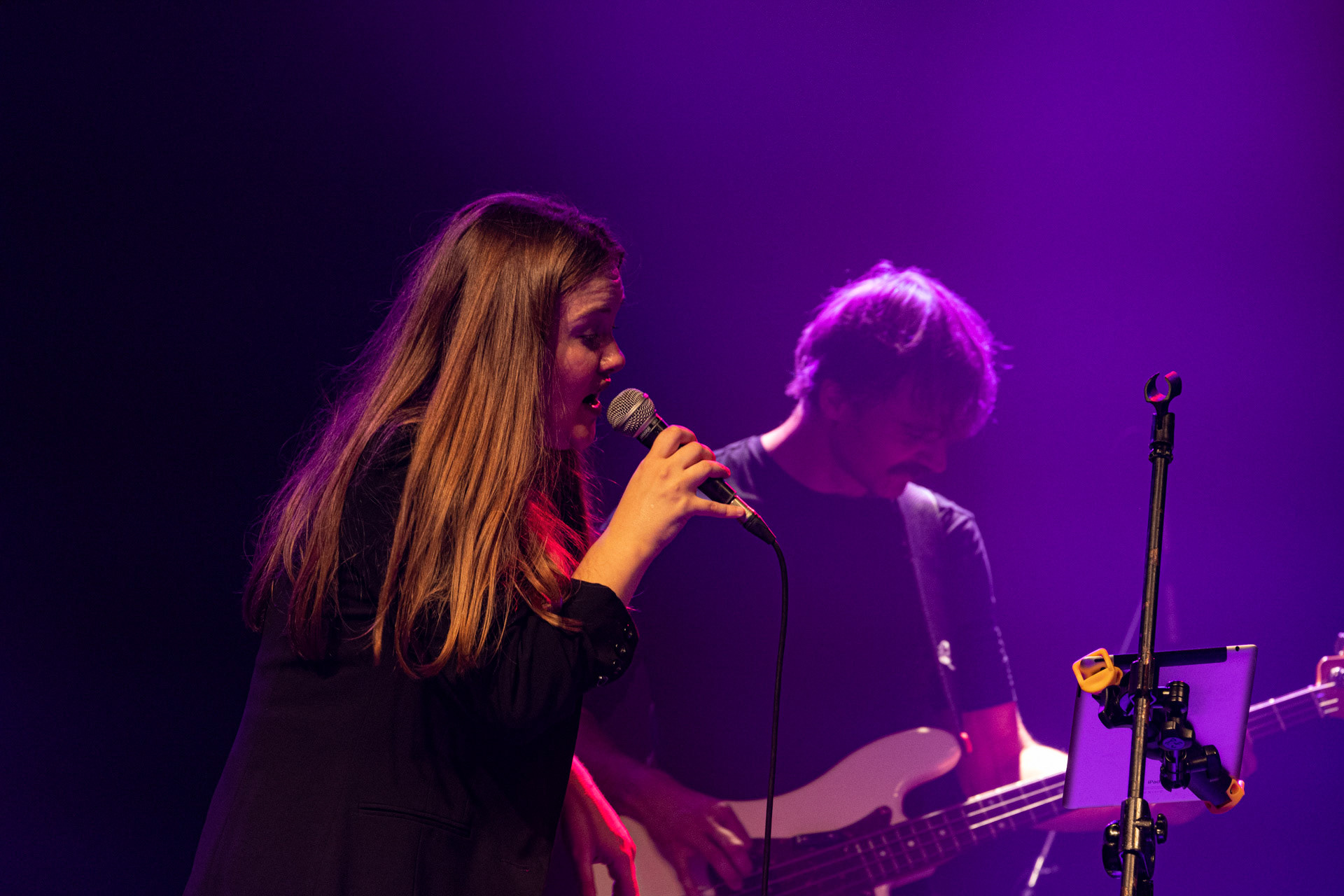 30.08.2022 Fundacja Bezpieczne Niebo wraz z klubem Progresja serdecznie zapraszają na specjalny koncert charytatywny dla Szymona Stankiewicza, który walczy z nowotworem. Rocka VibesRockaVibes – niesamowita Natalia Kowalska, znana szerszej publiczności z uczestnictwa w programie Voice of Poland oraz najzdolniejsi muzycy młodego pokolenia w stylowym i energetycznym repertuarze, który rozkręci każdą imprezę. Organizacja Progresja i Fundacja Bezpieczne Niebo. fot. Andrzej Wasilkiewicz/kaziq.com