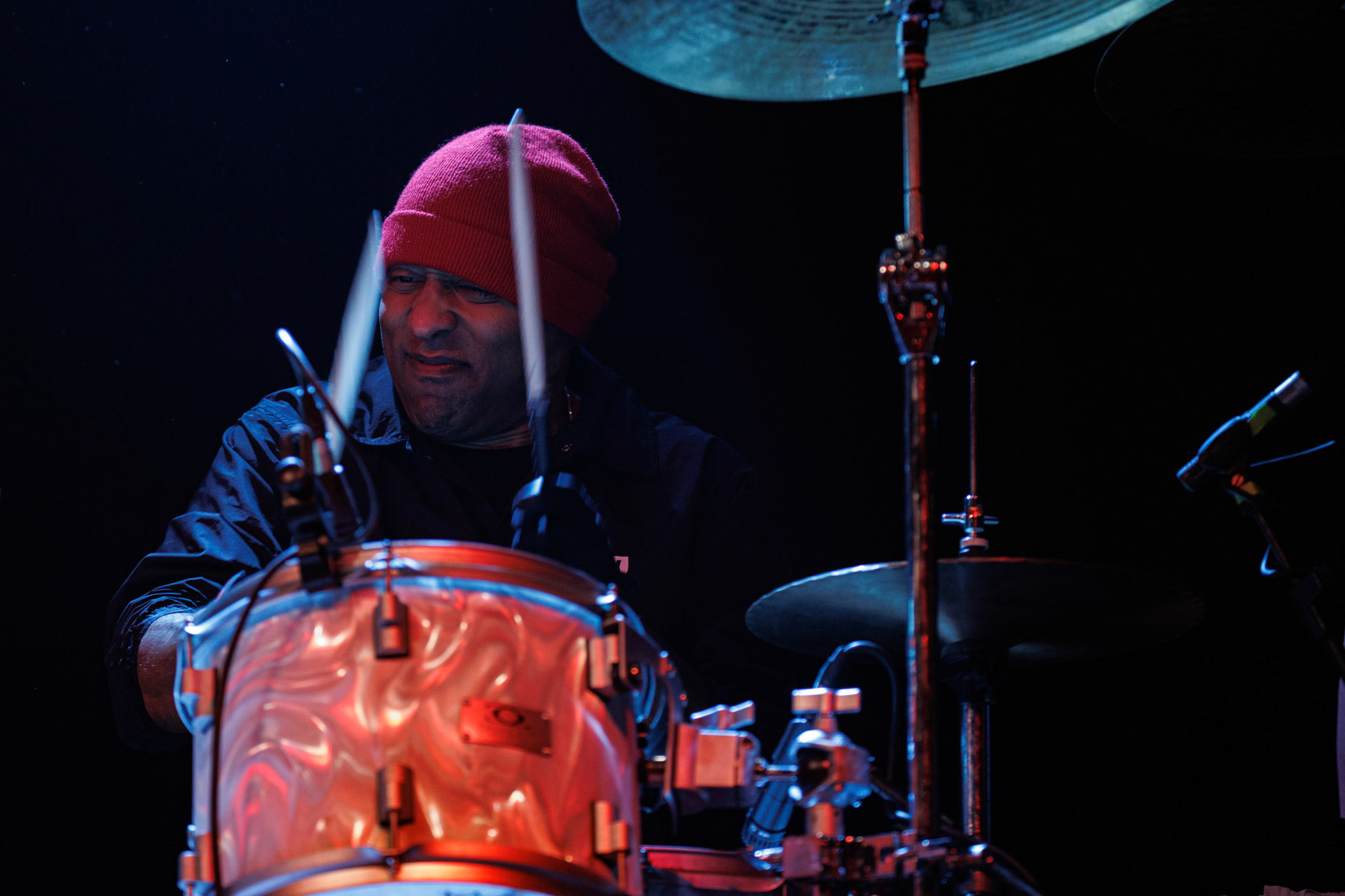 30.11.2021 koncert Dog Eat Dog - USA - hardcore, punkrock, rap, metal, hip hop, reggae, soul, funk,n/z Dave Neabore (bass), n/z John Connor (vocals), n/z Brandon Finley (drums), n/z Roger Hammerli (guitar),n/z Bozez (sax &amp; beer),koncert Warszawa, Progresja 25 lat albumu Play Games -  Dog Eat Dog.fot. Andrzej Wasilkiewicz/Reporter