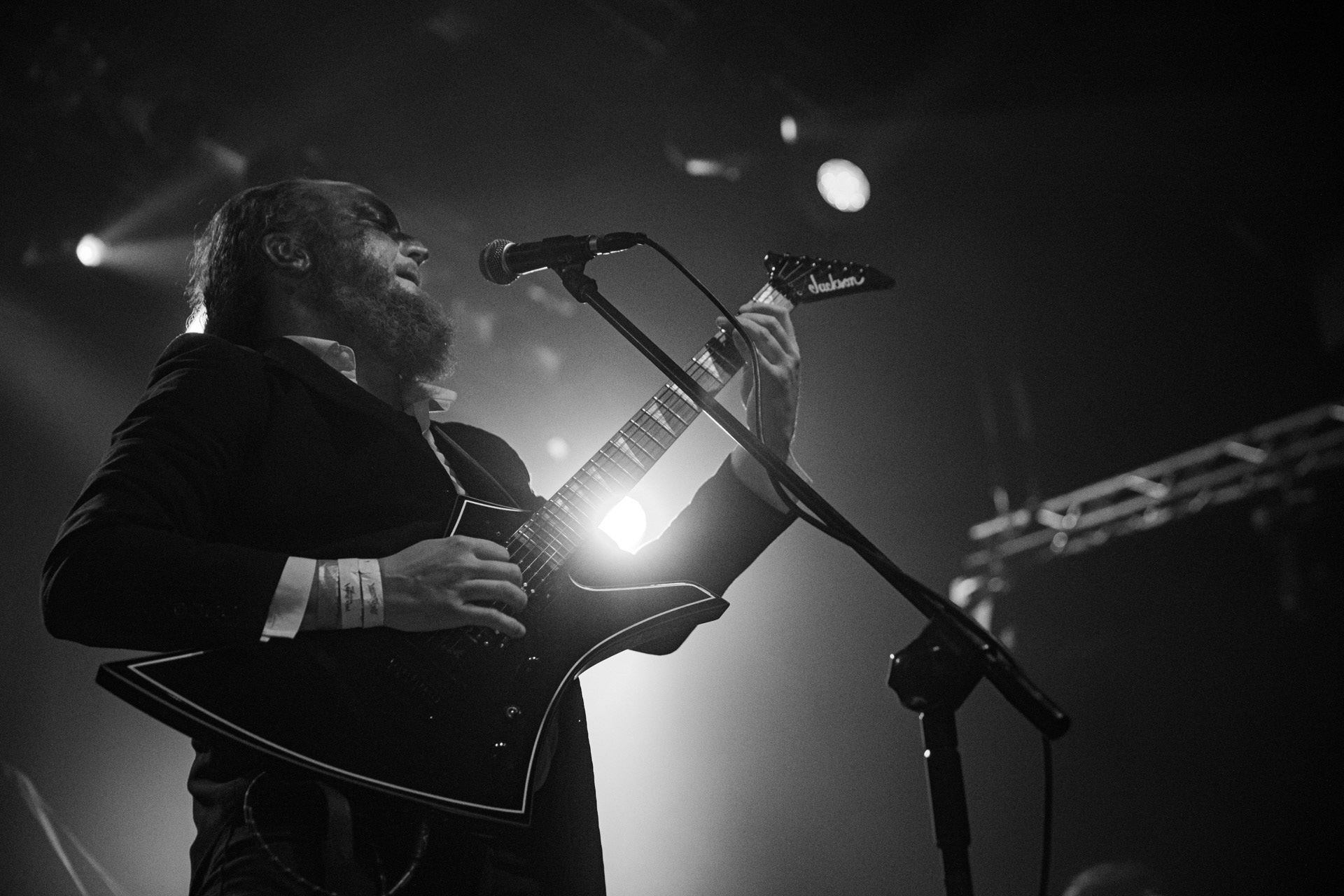 18.12.2021 Masturbator - Antysylwester Antyradia, 18 lat klubu Progresja,n/z Vithor/ growl-git, n/z Raefoth/bas, n/z Czaha/beki, n/z Mayhem/git,metal, blackmetal, thrashmetal, satanic old skull metal, fot. Andrzej Wasilkiewicz/Reporter