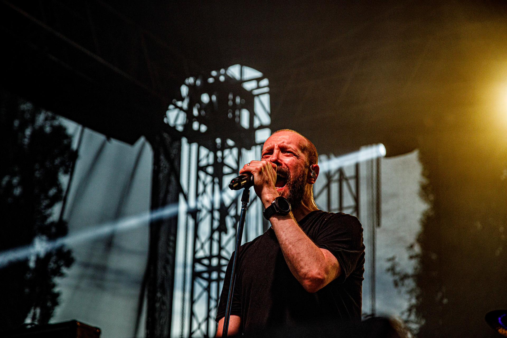 22.07.2022 Paradise Lost - warszawski koncert na letniej scenie klubu Progresja.Knock Out Production, Nuclear Blast, n/z Nick Holmes – wokal,n/z Gregor Mackintosh – gitara prowadząca,n/z Aaron Aedy – gitara rytmiczna,n/z Steve Edmondson – gitara basowa,n/z Waltteri Vayrynen – perkusja,Produkcja Knock Out Productions,Fot. Andrzej Wasilkiewicz/Reporter