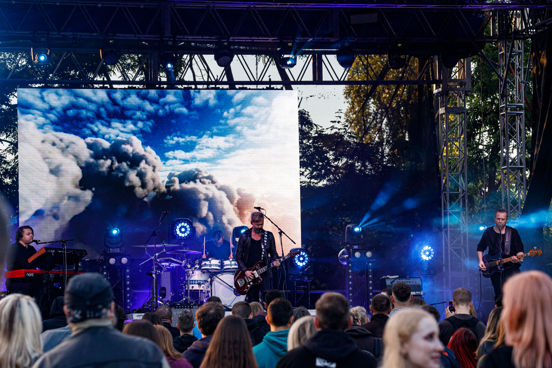 10.07.2022 Organek -  Antyfest Antyradia 2022 - Warszawa, letnia scena klubu Progresja. Tomasz Organek – gitara, wokal,Adam Staszewski – gitara basowa,Robert Markiewicz – perkusja,Tomasz Lewandowski – instrumenty klawiszowe,Rock alternatywny.fot. Andrzej Wasilkiewicz/Reporter