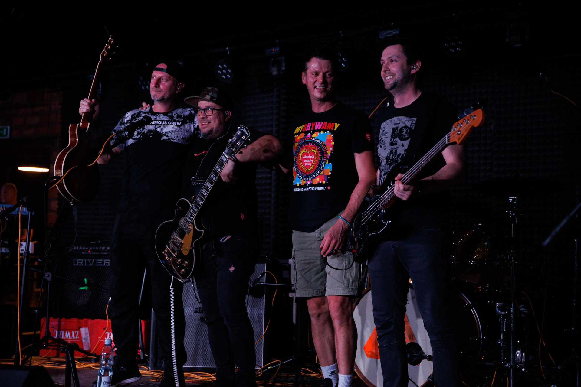 12.11.2021 koncert Holyguns Warszawa klub Remontsupport Lipali. Polski rock.fot. Andrzej Wasilkiewicz/REPORTER