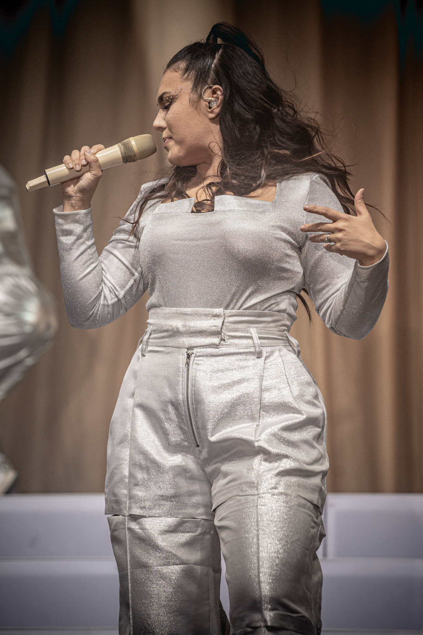 28.10.2023 Ewa Farna specjalny koncert urodzinowy Warszawa, Klubie PROGRESJA, fot. Andrzej Wasilkiewicz/Reporter