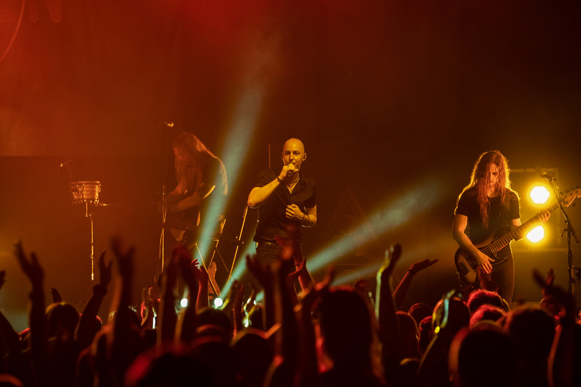 SOEN - Szwecja, rock progresywny, progmetal.  Stefan Stenberg – Bass
Cody Ford – Guitar
Lars Åhlund – Keys, guitar
Joel Ekelöf – Vocals
Martin Lopez – Drums, percussion
Knock Out Productions
Progresja Warszawa. fot. Andrzej Wasilkiewicz/Reporter