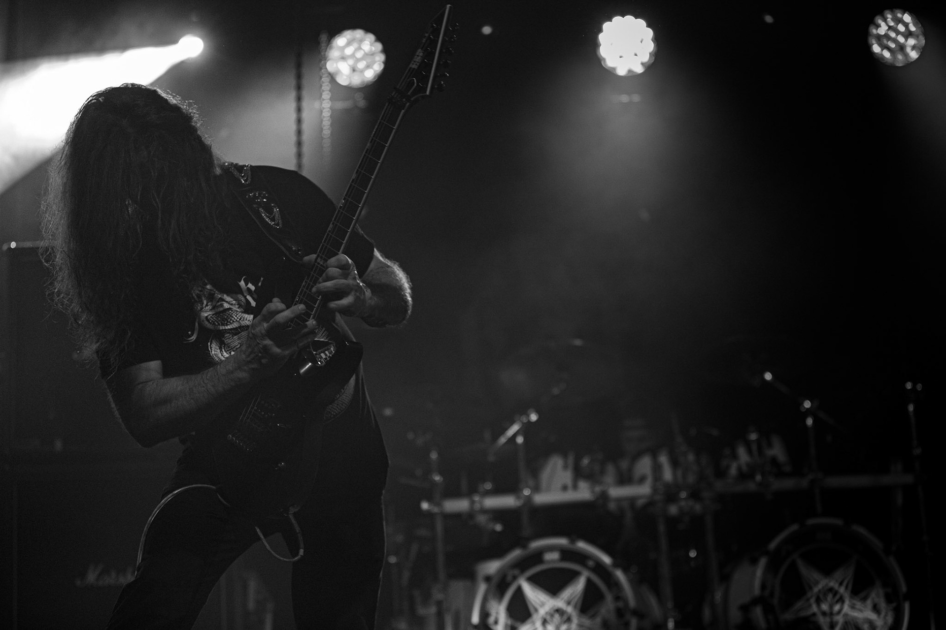 12.09.2021 - KAT i Roman Kostrzewski - koncert "Do zobaczenia w piekle" Wroclaw, Centrum Koncertowe A2.  Roman Kostrzewski – wokalJacek Nowak – perkusjaKrzysztof Pistelok – gitaraJacek Hiro – gitaraMichal Laksa – basGościnnie: Adam „Nergal” Darski (Behemoth)Piotr „Peter” Wiwczarek (Vader),Tomasz „Titus” Pukacki (Acid Drinkers)Adrian „Fred” Frelich (Dragon)Krzysztof „Fazi” Oset (ex-Kat)Piotr „Mancover” Mańkowski (Wolf Spider)Wacław „Vogg” Kiełtyka (Decapitated)Marek „Spider” Pająk (Vader)Jarek „Gronos” Gronowski (Dragon, ex-Kat)Paweł „Baitel” Pasek (Decapitated) Piotr Radecki (ex-Kat &amp; Roman Kostrzewski)fot. Andrzej kaziq Wasilkiewicz