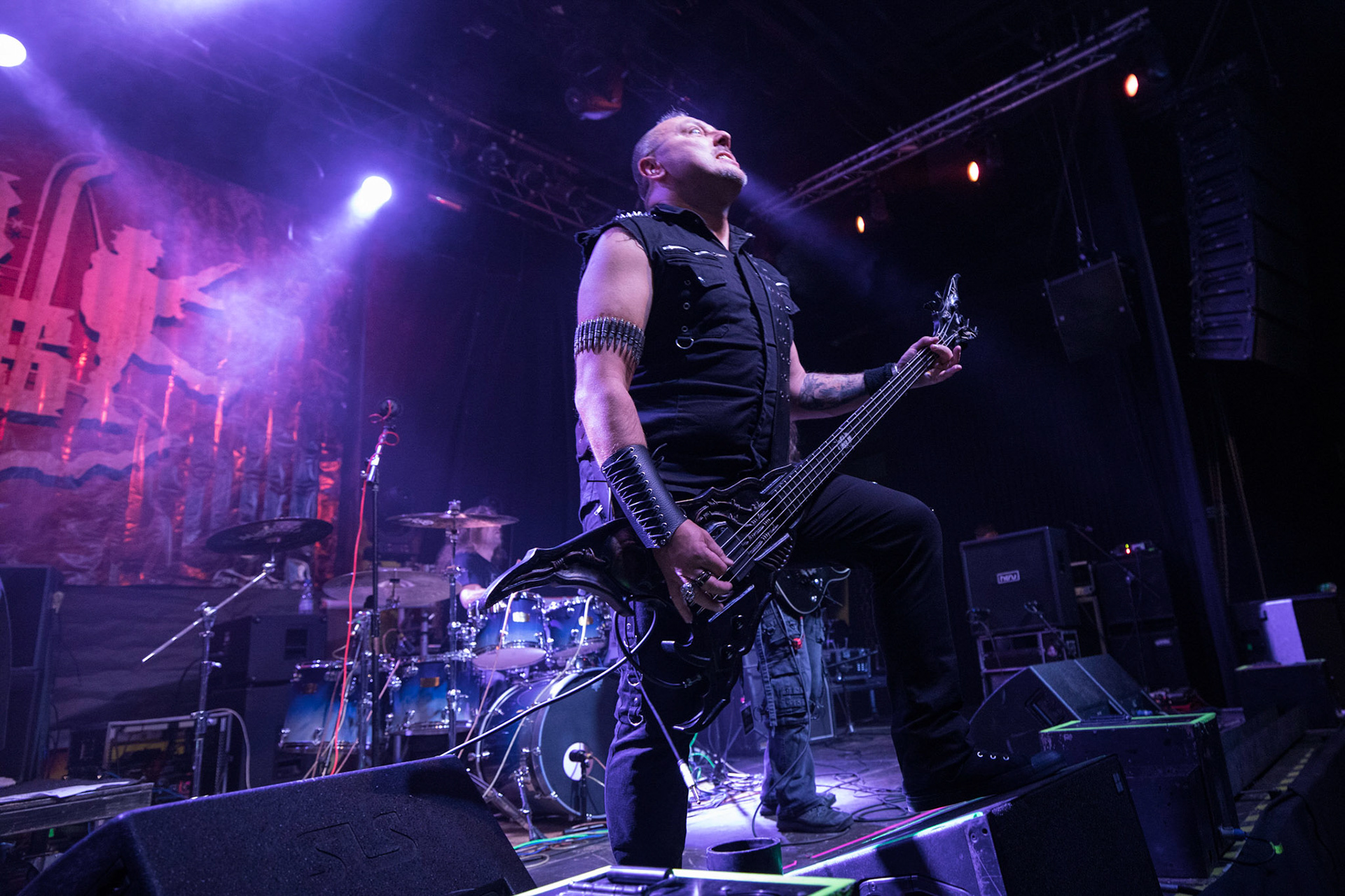 Legendy Metalu QUO VADIS - Thrash Metal - koncert Legendy Metalu w warszawskiej Progresji,
Tomasz "Skaya" Skuza - bass/vocal
Ian "Źdźbło" Bemolator- guitar
Mateusz "Matek" Lazar - guitar
Szymon "Sajmon" Synówka - drums
fot. Andrzej kaziq Wasilkiewicz