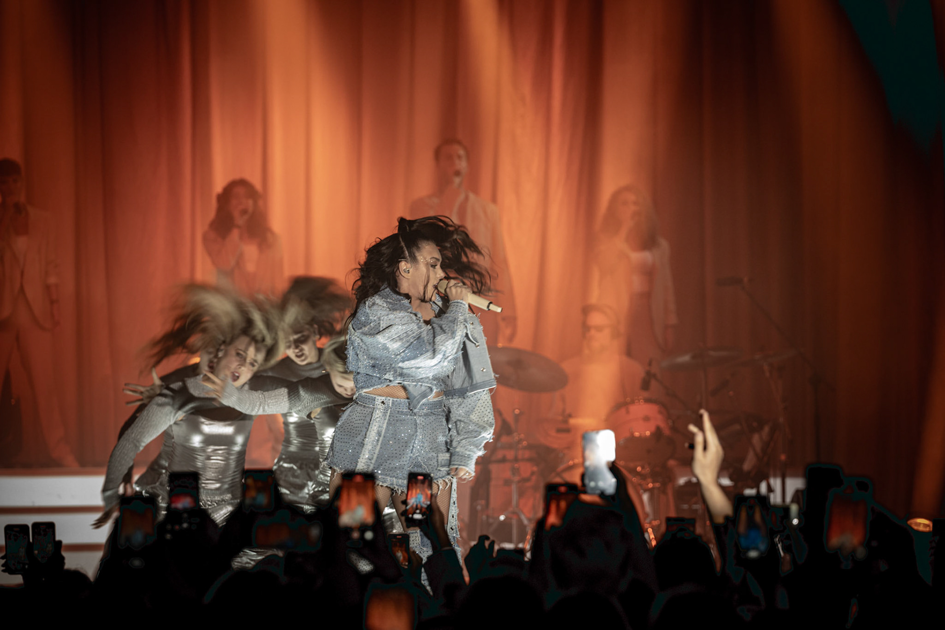 28.10.2023 Ewa Farna specjalny koncert urodzinowy Warszawa, Klubie PROGRESJA, fot. Andrzej Wasilkiewicz/Reporter