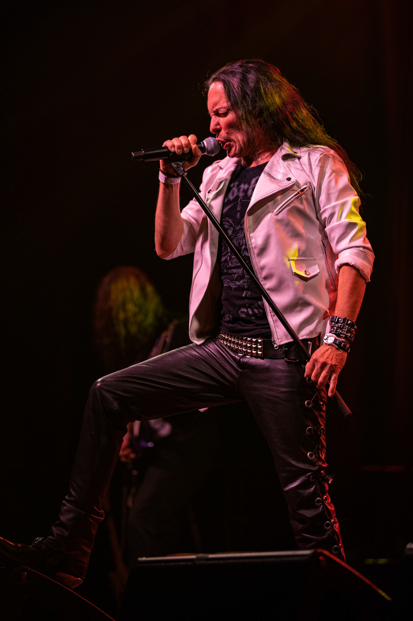 12.09.2021 - KAT i Roman Kostrzewski - koncert "Do zobaczenia w piekle" Wroclaw, Centrum Koncertowe A2.  Tomasz „Titus” Pukacki (Acid Drinkers) - wokal, fot. Andrzej kaziq Wasilkiewicz