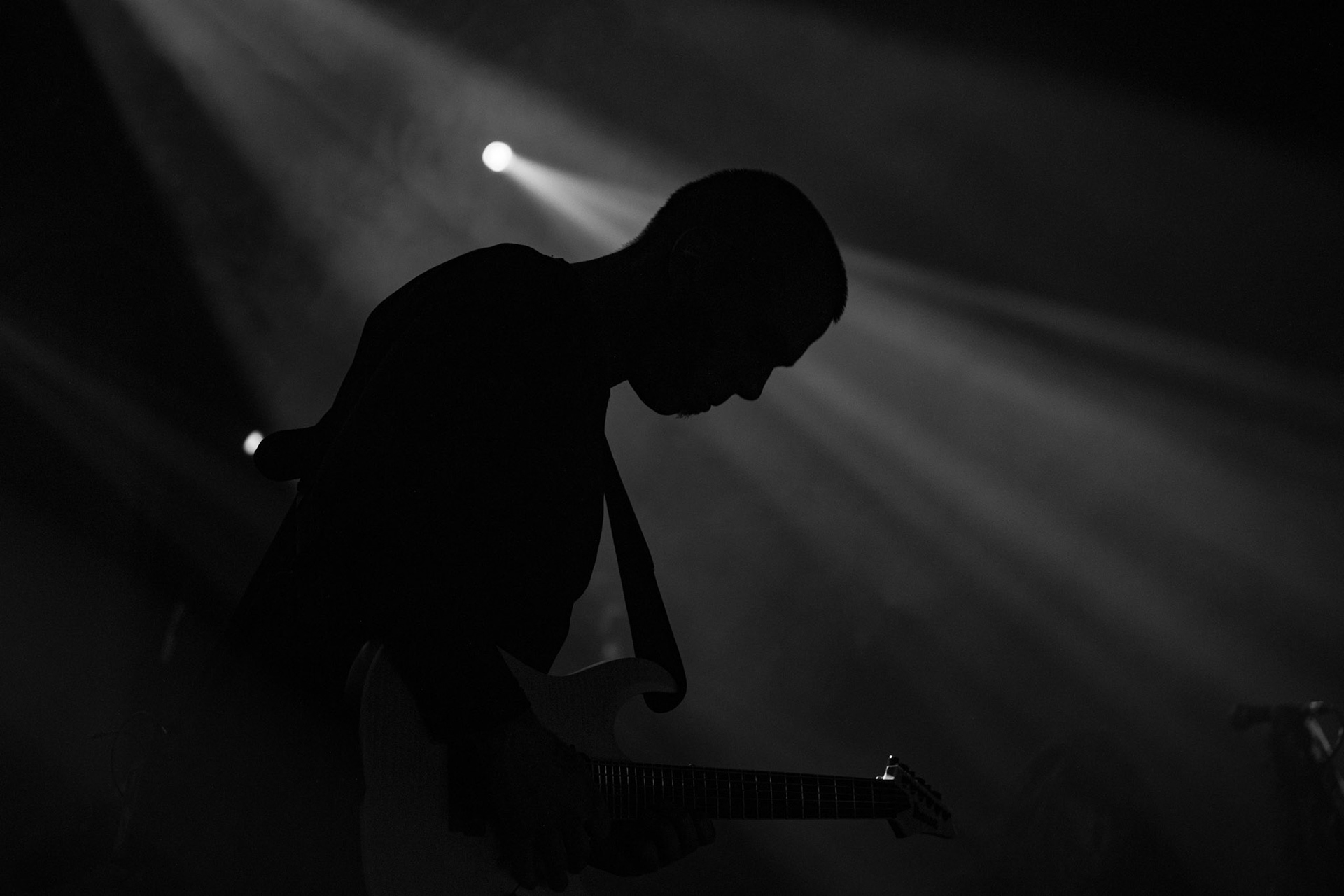 15.12.2019 koncert norweskiego zespołu Dødheimsgard, Merry Christless 2019, Warszawa Klub Progresja,
zespół Vicotnika - Yusaf Parvez, alternatywny metal, industrial metal,
n/z Yusaf "Vicotnik" Parvez - gitara, śpiew,
n/z Lars-Emil Måløy - gitara basowa,
n/z Tommy Thunberg - gitara,
n/z Øyvind Myrvoll - perkusja,
New Aeon Musick, Knock Out Productions
fot. Andrzej Wasilkiewicz/REPORTER