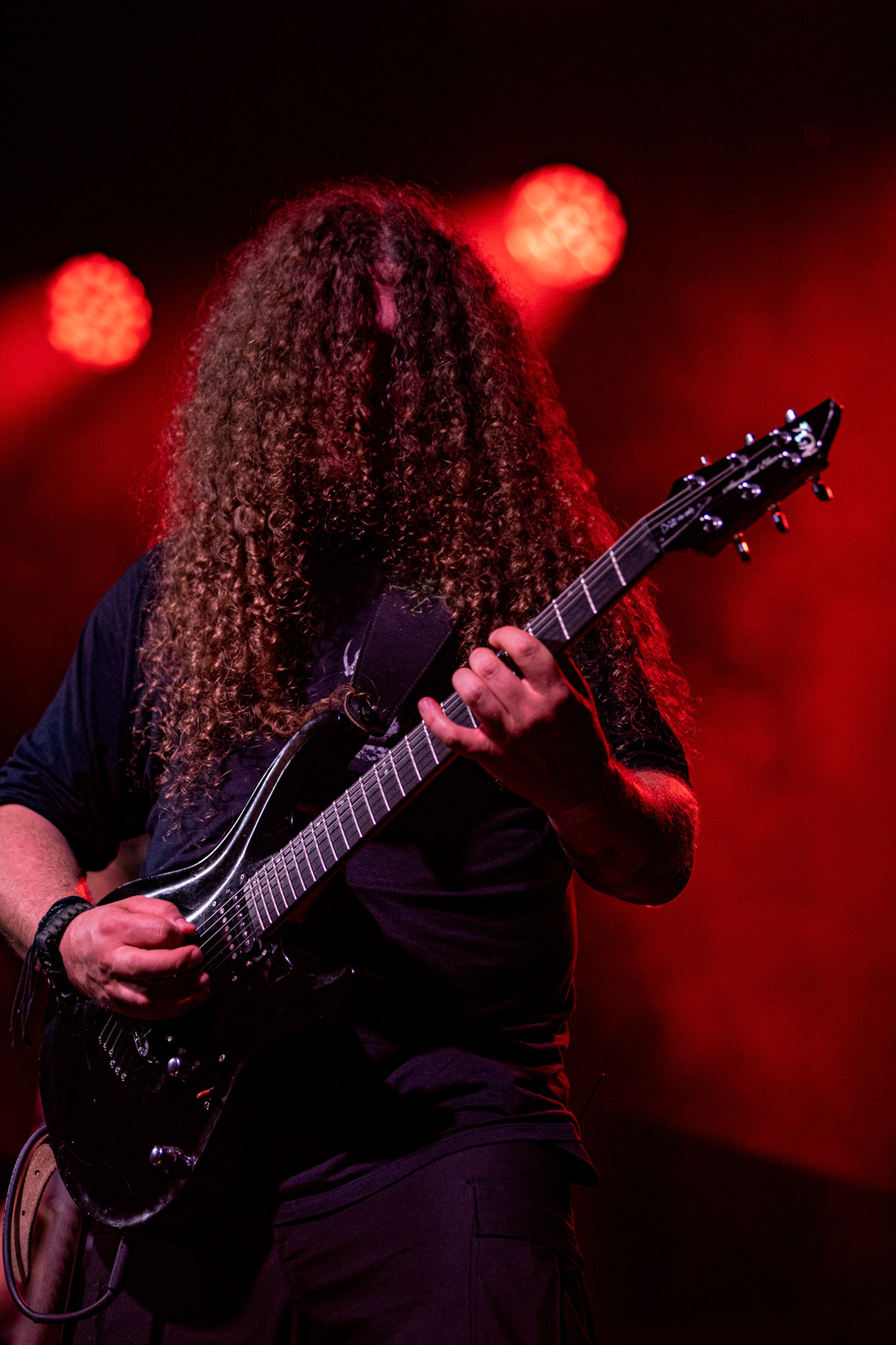 12.09.2021 - KAT i Roman Kostrzewski - koncert "Do zobaczenia w piekle" Wroclaw, Centrum Koncertowe A2.  Jacek Hiro – gitara,fot. Andrzej kaziq Wasilkiewicz