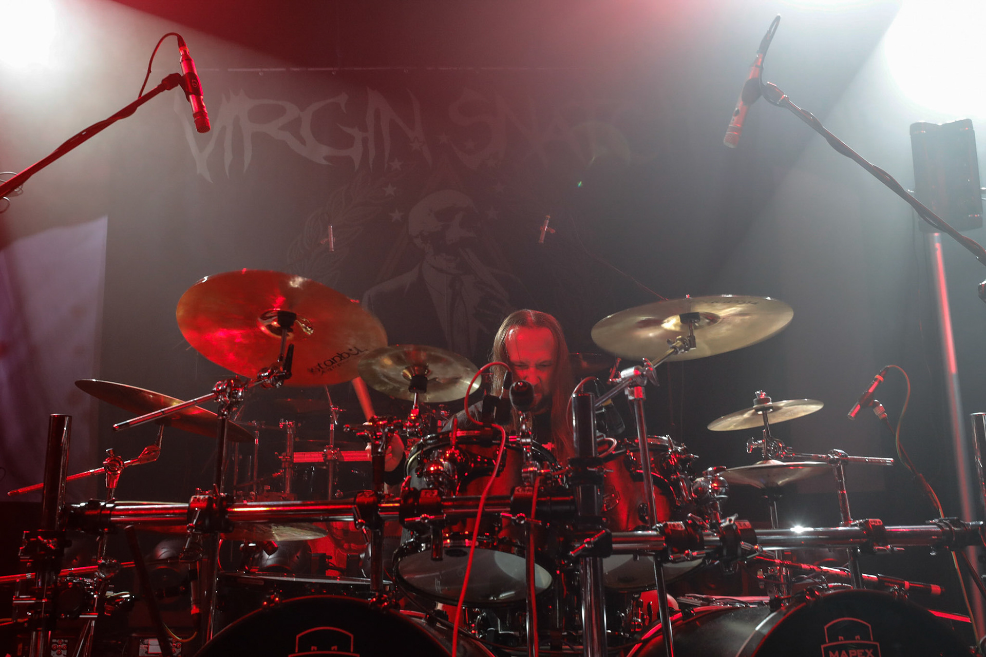 30.11.2018 Knock Out Tour 2018 - Warszawa Progresja -VIRGIN SNATCH  thrash metal, death metal,
Łukasz "Zielony" Zieliński wokal,
Grzegorz "Grysik" Bryła  gitara, 
Paweł Pasek  gitara, 
Piotr "Anioł" Wącisz  gitara basowa, 
Jacek Nowak perkusja,  fot. Andrzej Wasilkiewicz/Reporter