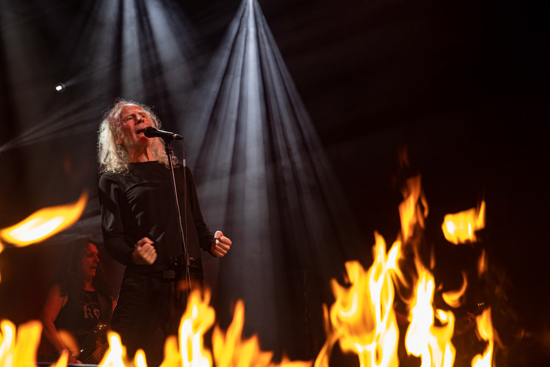 12.09.2021 - KAT i Roman Kostrzewski - koncert "Do zobaczenia w piekle" Wroclaw, Centrum Koncertowe A2.  Roman Kostrzewski – wokal, fot. Andrzej kaziq Wasilkiewicz