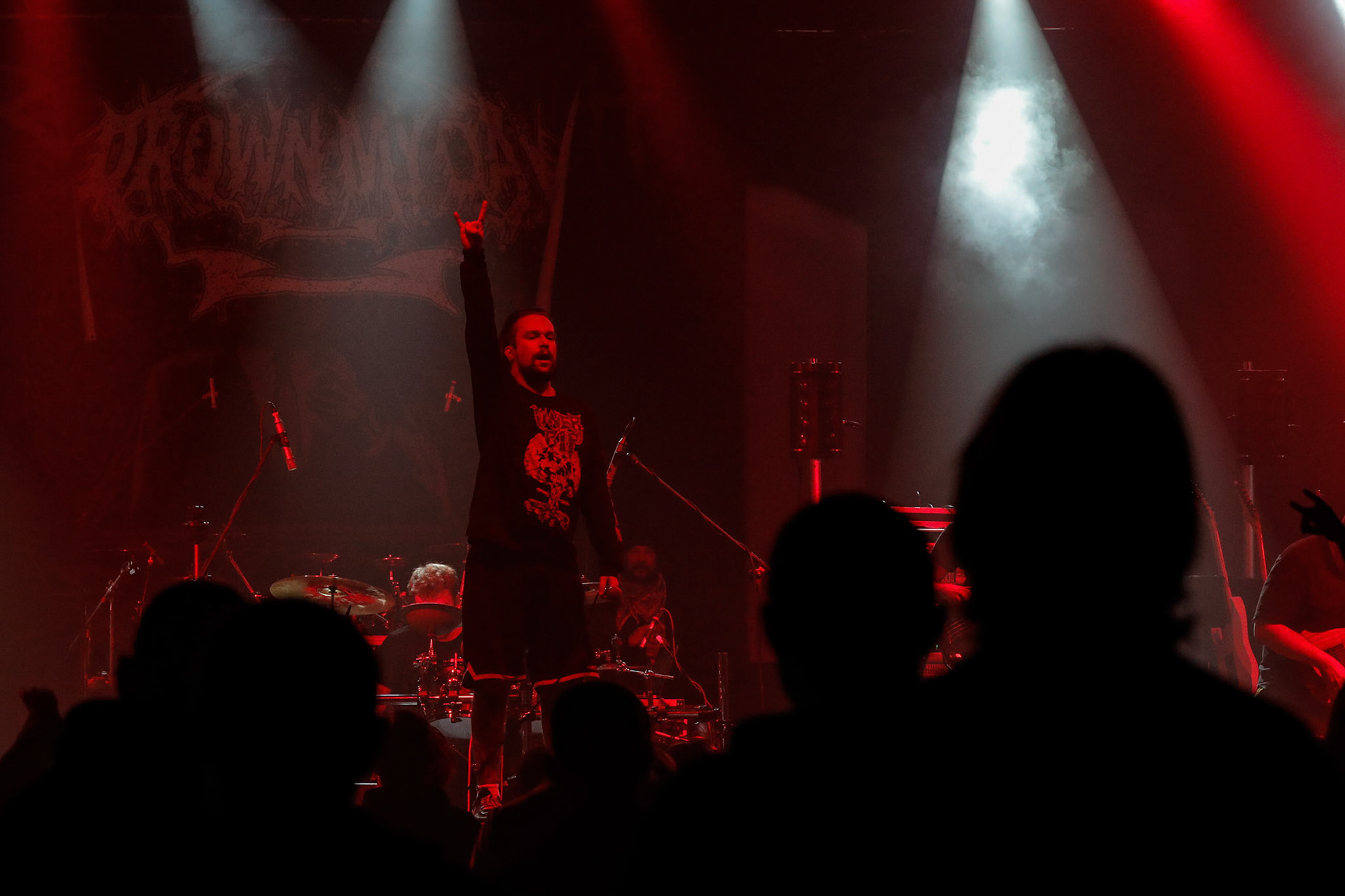 30.11.2018 Knock Out Tour 2018 - Warszawa Progresja - DROWN MY DAY deathcore, metalcore, death metal, 

Maciek "Groov" Korczak wokal, 
Arkadiusz Antosz gitara basowa, 
Sergiusz Smolnicki gitara, 
Sławomir Wojtas gitara, 
Kuba Homik perkusja, fot. Andrzej Wasilkiewicz/Reporter