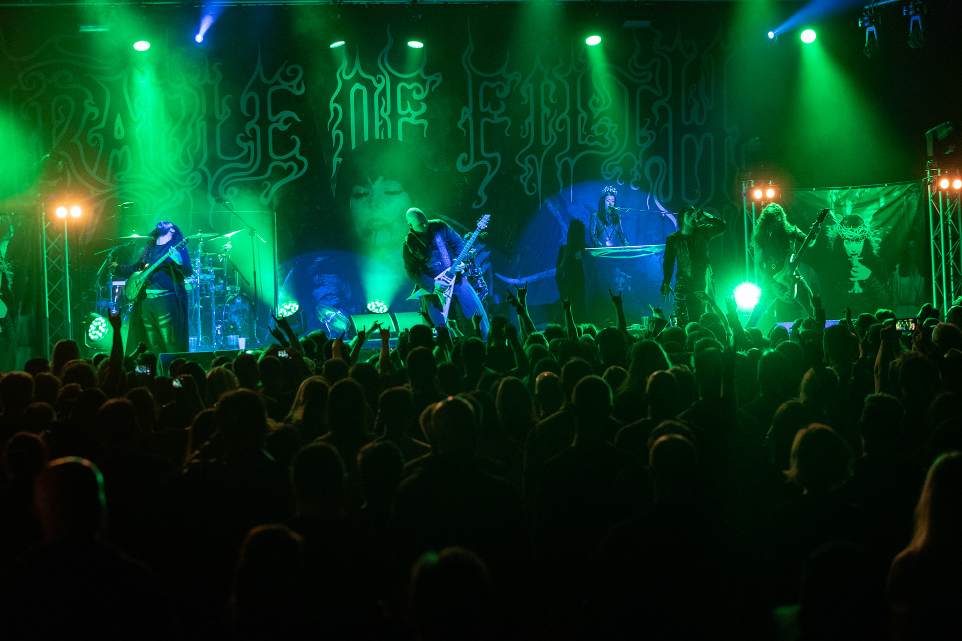 CRADLE OF FILTH - UK. black metal, metal symfoniczny, metal gotycki,
Dani Filth - Vocals,
Martin Skaroupka - Drums, Keyboards and Orchestrations,
Daniel Firth - Bass,
Richard Shaw - Guitar,  
Ashok - Guitar,  
Lindsay Schoolcraft - Narrative vocals,
Nuclear Blast Records
Knockoutprod
fot. Andrzej kaziq Wasilkiewicz/Reporter