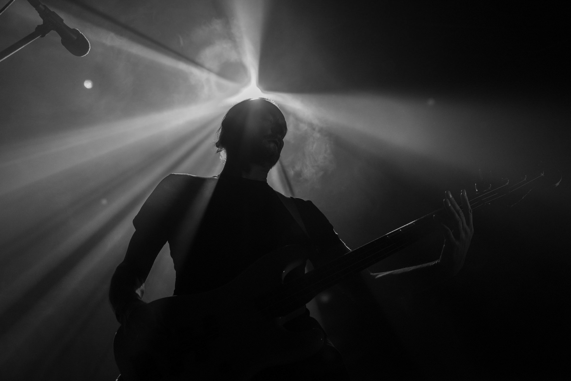 16.11.2021 Dezerter - 40 lecie,koncert Warszawa Palladium. N/z Robert Robal Matera gitara, N/z Krzysiek Grabowski perkusja,N/zJacek Chrzanowski bass, Dezerter, SS20, Punk, Punkrock, hardcore, rock.fot. Andrzej Wasilkiewicz/REPORTER