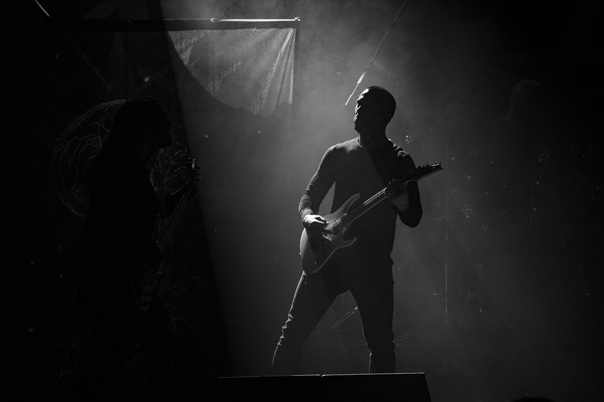 15.12.2019 koncert norweskiego zespołu Dødheimsgard, Merry Christless 2019, Warszawa Klub Progresja,
zespół Vicotnika - Yusaf Parvez, alternatywny metal, industrial metal,
n/z Yusaf "Vicotnik" Parvez - gitara, śpiew,
n/z Lars-Emil Måløy - gitara basowa,
n/z Tommy Thunberg - gitara,
n/z Øyvind Myrvoll - perkusja,
New Aeon Musick, Knock Out Productions
fot. Andrzej Wasilkiewicz/REPORTER