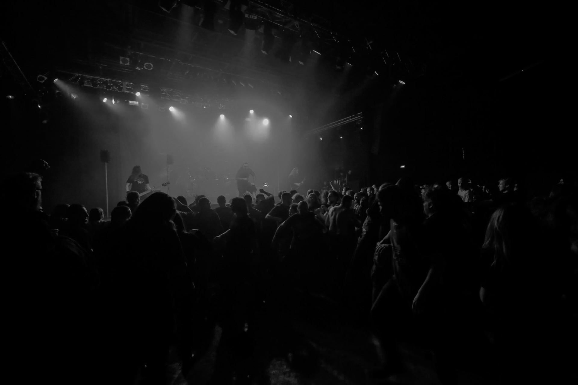 30.11.2018 Knock Out Tour 2018 - Warszawa Progresja - DECAPITATED - techniczny death metal, groove metal,

Wacław „Vogg” Kiełtyka gitara,
Rafał "Rasta" Piotrowski wokal, 
Michał "Młody" Łysejko perkusja,
Hubert Więcek gitara basowa, fot. Andrzej Wasilkiewicz/Reporter