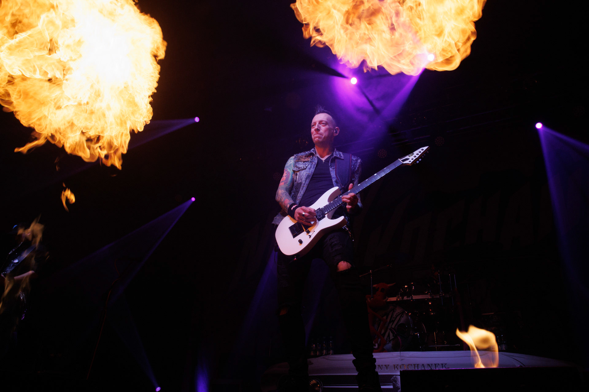 18.12.2021 Nocny Kochanek - Antysylwester Antyradia,18 lat klubu Progresja,Nocny Kochanek - koncert Warszawa,Progresja, Zdrajcy Metalu, klasyczny heavy metal, Alter Ego, Night Mistress.n/z Arkadiusz Majstrak – gitara, Fot. Andrzej Wasilkiewicz/Reporter