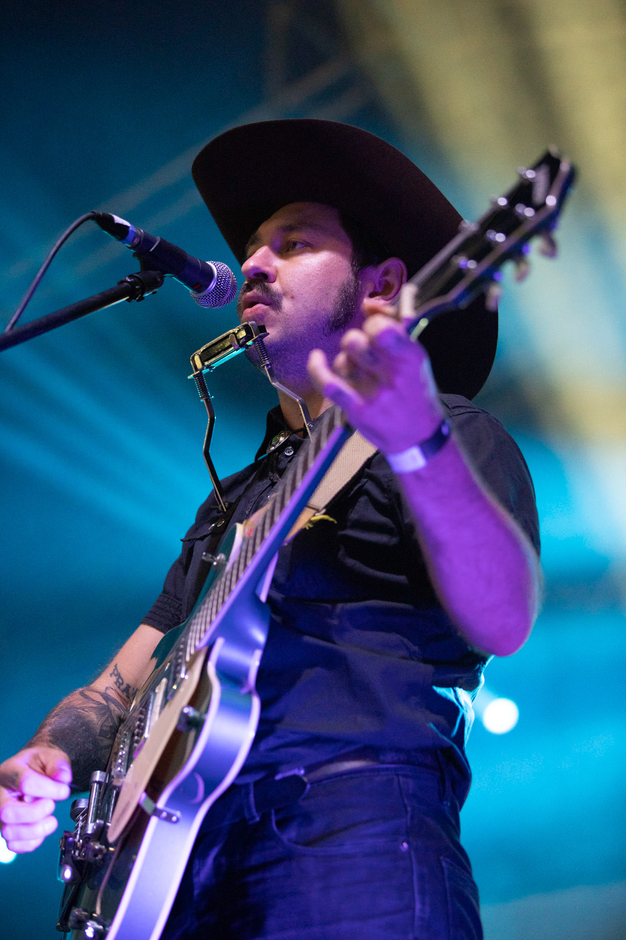 13.08.2021 koncert Me And That Man w Warszawie,Letnia scena Progresji, Gramy do Woli.n/z Sasha Boole - gitara, wokal,Fot. Andrzej Wasilkiewicz/Reporter