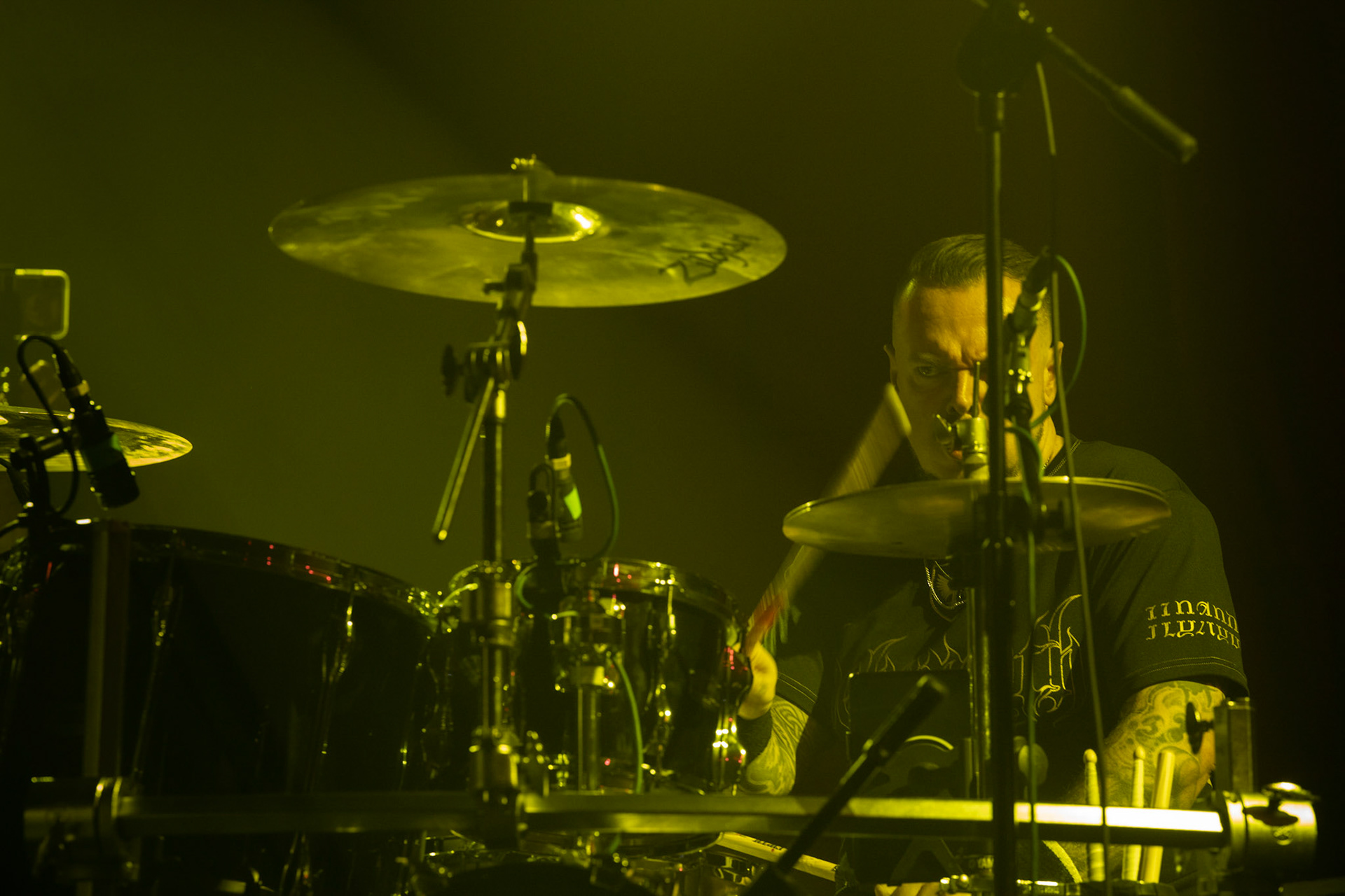 nz. Iggor Cavalera perkusja, Europejska trasa koncertowa Return Beneath Arise - Cavalera Conspiracy. 
Max i Iggor Cavalera ex-Sepultura.
Koncert w warszawskiej Progresji 20.11.2019
Live Nation Polska
groove metal, thrash metal, metal, 
fot. Andrzej Wasilkiewicz/Reporter