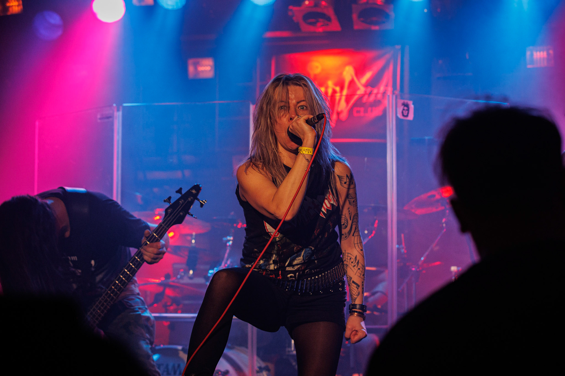 War-Saw - thrashmetal.Koncert Czwarta Fala MMXXII klub VooDoo Warszawa.n/z Marek Agnostic Molenda - gitara,n/z Tomek Zyclon Weglewski - bas,n/z Pawel Abaddon Rekowski - gitara,n/z Sylwia Papierska - wokal,n/z Pawel Pawulon Jaroszewicz - drums,Fot. Andrzej Wasilkiewicz/kaziq.com