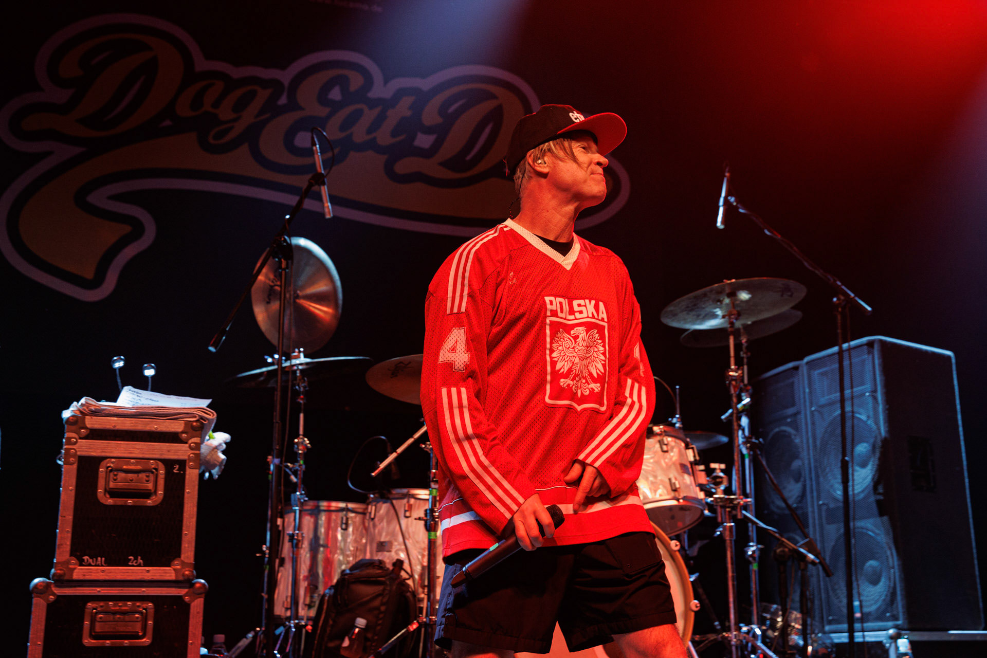 30.11.2021 koncert Dog Eat Dog - USA - hardcore, punkrock, rap, metal, hip hop, reggae, soul, funk,n/z Dave Neabore (bass), n/z John Connor (vocals), n/z Brandon Finley (drums), n/z Roger Hammerli (guitar),n/z Bozez (sax &amp; beer),koncert Warszawa, Progresja 25 lat albumu Play Games -  Dog Eat Dog.fot. Andrzej Wasilkiewicz/Reporter