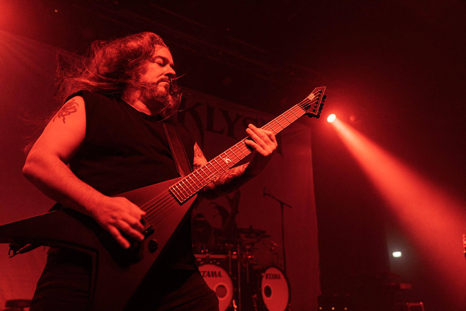 14.04.2023 Kataklysm - kanadyjski melodic death metal. Knock Out Productions, klub Progresja Warszawa. fot. Andrzej Wasilkiewicz/kaziq.com