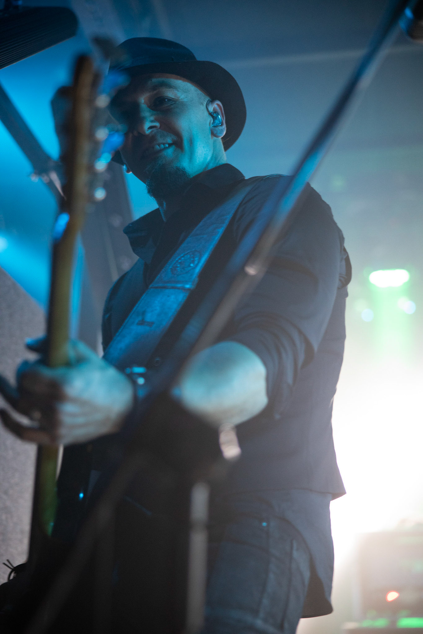 BLACK RIVER – rock, metal, punk, super grupa muzyków BEHEMOTH, DIMMU BORGIR, ROOTWATER, GEISHA GONER, HUNTER, VESANIA, NEOLITHIC.

Maciej Taff – wokal
Piotr „Kay” Wtulich – gitara
Artur „Art” Kempa – gitara
Tomasz „Orion” Wróblewski – bass
Dariusz „Daray” Brzozowski – perkusja
agencja Winiarybookings 
 fot. Andrzej Wasilkiewicz/Reporter