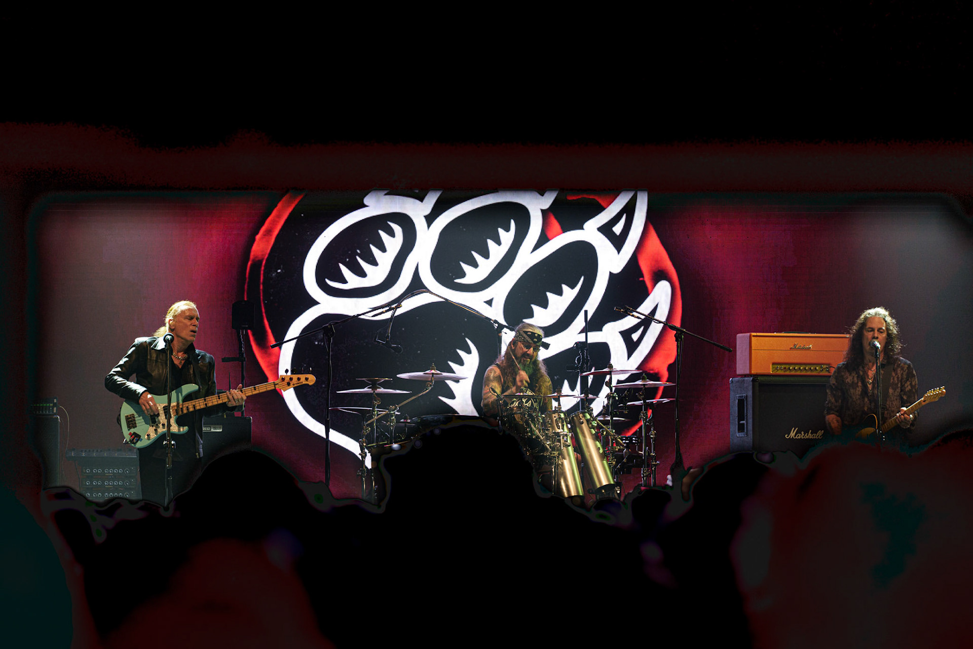 21.10.2021 The Winery Dogs - Warszawa klub Progresja, Knock Out Productions, fot. Andrzej Wasilkiewicz/Reporter