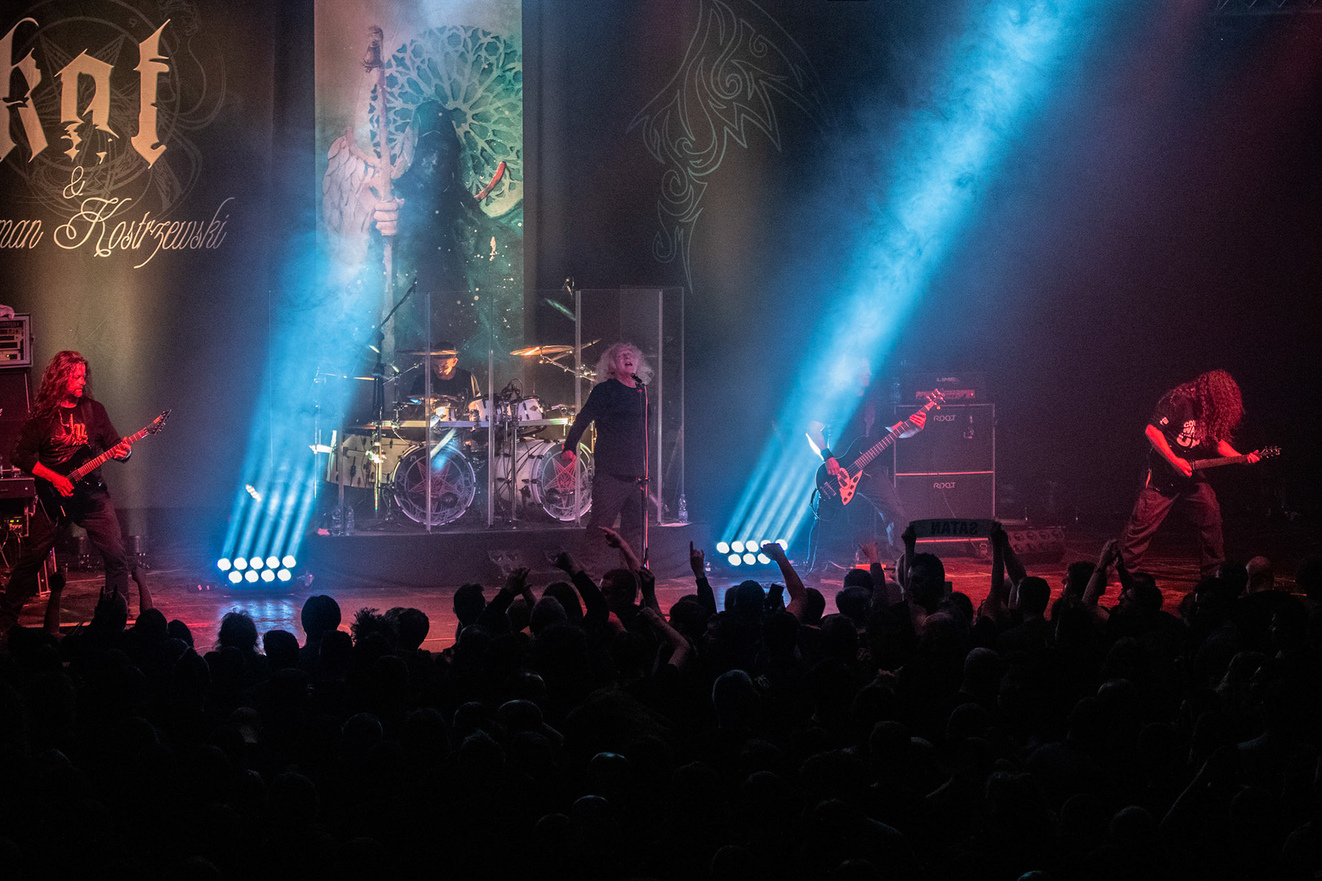 01.03.2019 KAT & Roman Kostrzewski Polska, metal, trashmetal, - koncert w warszawskiej Progresji promujący nowy album studyjny grupy „Popiór”
jeden z pierwszych koncertów w nowym składzie,
 Roman Kostrzewski – wokal
Jacek Nowak – perkusja
Krzysztof Pistelok – gitara
Jacek Hiro – gitara
Michał Laksa – bas
fot. Andrzej Wasilkiewicz/Reporter