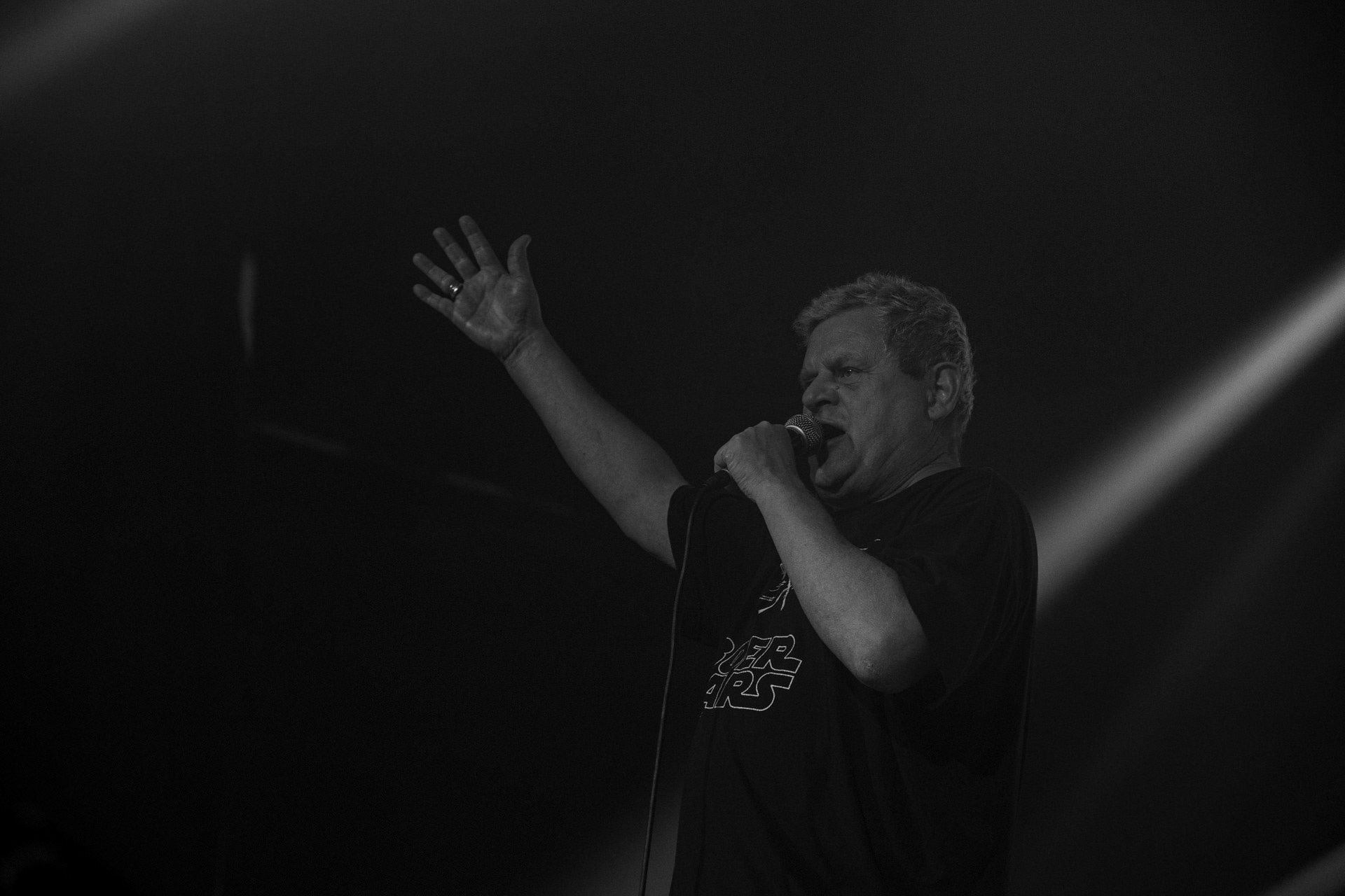 KULT - koncert Pomaranczowa Trasa 2021 - Warszawa Stodoła. 29 pazdziernika 2021. Kazik Staszewski wokal,Rock, rock progresywny, rock alternatywny, punk, nowa fala, polski rock.fot. Andrzej kaziq Wasilkiewicz/Reporter