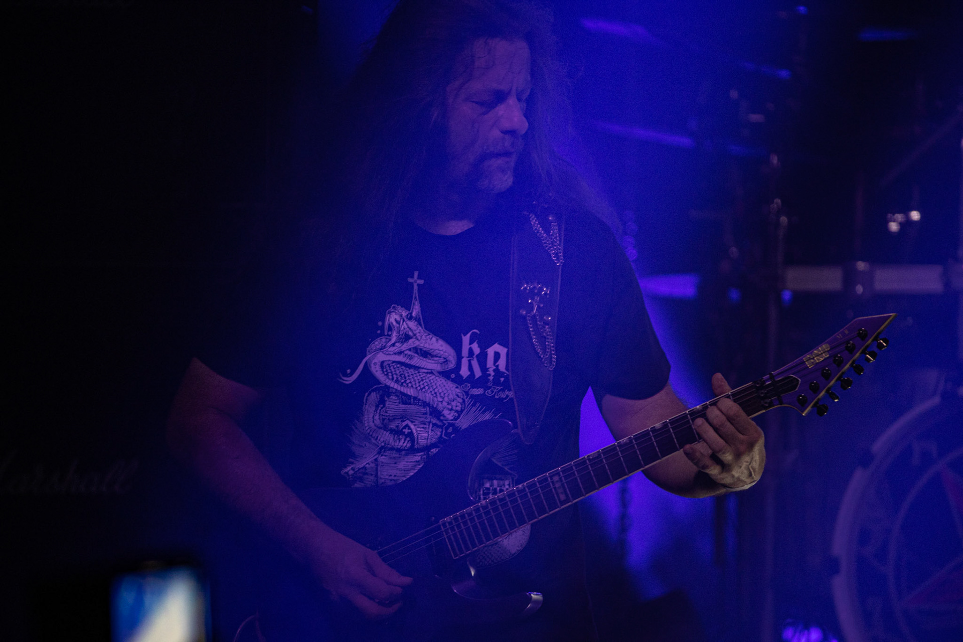 12.09.2021 - KAT i Roman Kostrzewski - koncert "Do zobaczenia w piekle" Wroclaw, Centrum Koncertowe A2.  Krzysztof Pistelok – gitara,fot. Andrzej kaziq Wasilkiewicz