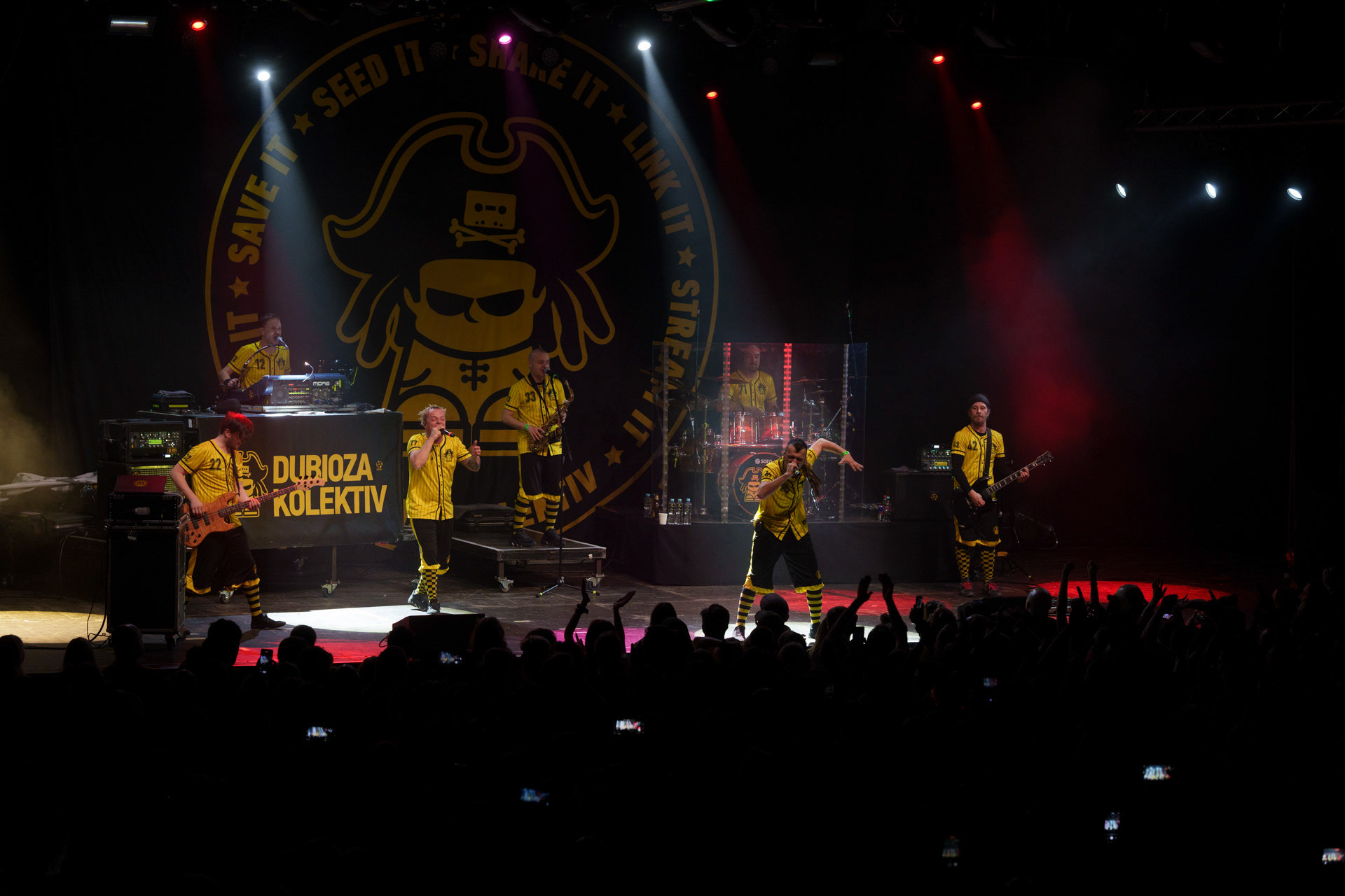 9.02.23 DUBIOZA KOLEKTIV - bosniacka grupa muzyczna, grajaca reggae, dub i rock. - Warszawa Progresja. Winiary Bookings.Fot. Andrzej Wasilkiewicz/Reporter