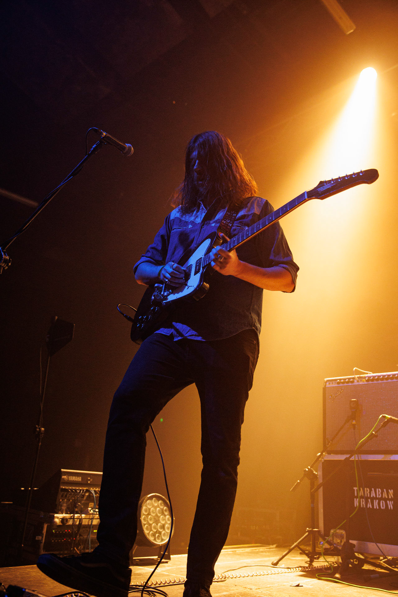 22.01.2022 - Taraban - support Me And That Man, warszawska Progresja.n/z Maciek Trojanowski - gitara,Taraban to krakowskie power-trio, bluesa, prog-rocka oraz proto-metal.fot. Andrzej kaziq Wasilkiewicz/Reporter