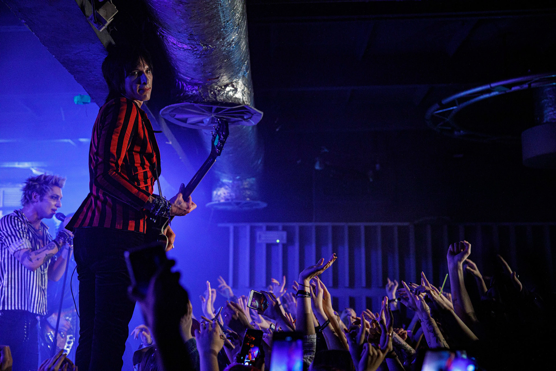 PALAYE ROYALE
The Bastards World Tour 2020: Europe.
Palaye Royal - Kanadyjski Fashion Art Rock Band,
nz. Remington Leith – Vocals,
nz. Sebastian Danzig – Guitar/Organ,
nz. Emerson Barrett - Drums,
Koncert w warszawskiej Proximie 10.03.2020
Sumerian Records, WiniaryBookings,
fot. Andrzej Wasilkiewicz/kaziq.com