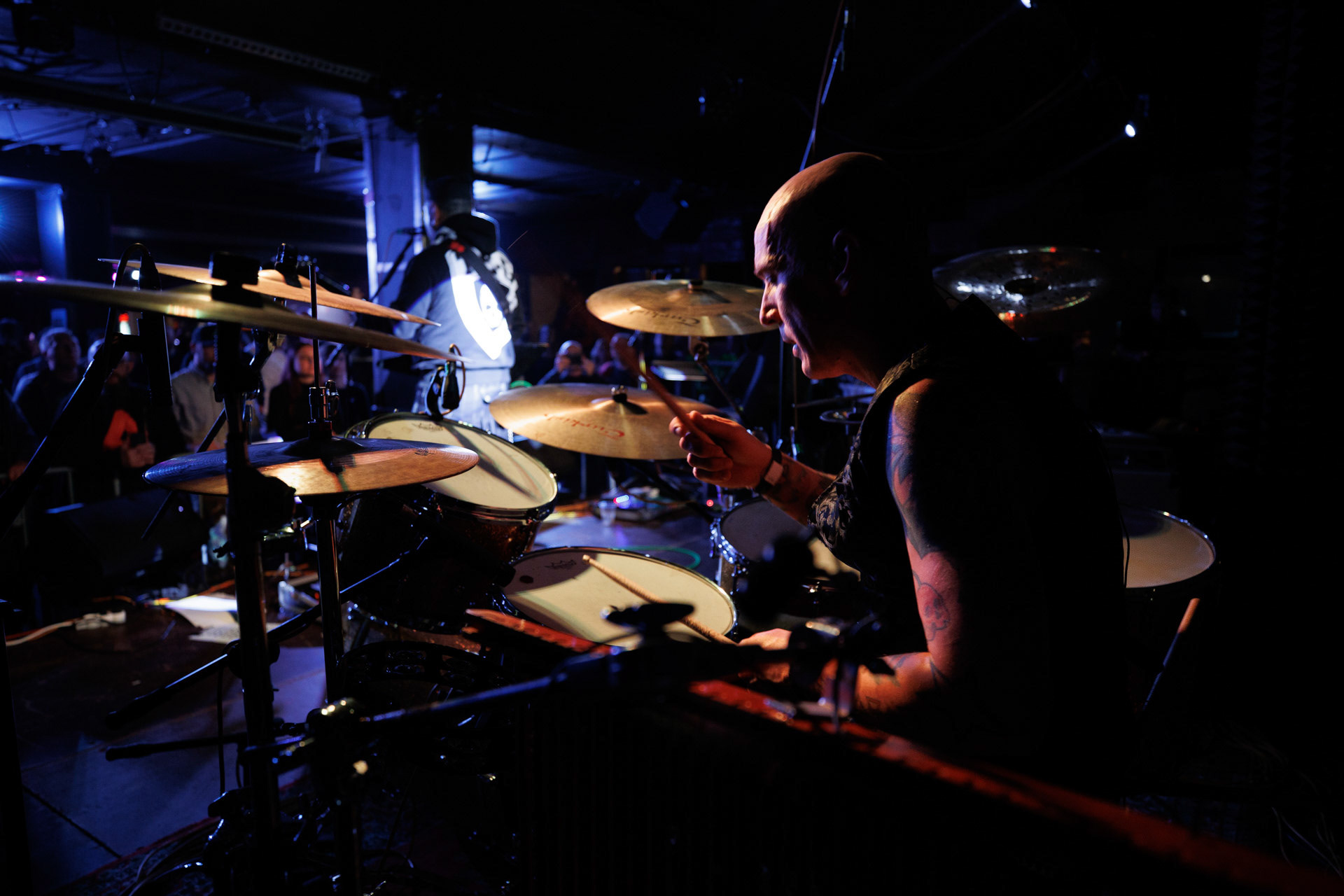 12.11.2021 Lipali - koncert Warszawa klub Remont.Najnowszy album „MOSTY, RZEKI, LUDZIE”.Lukasz Luk Jeleniewski - perkusja, Rock, rock progresywny, rock alternatywny, polski rock.fot. Andrzej kaziq Wasilkiewicz/Reporter