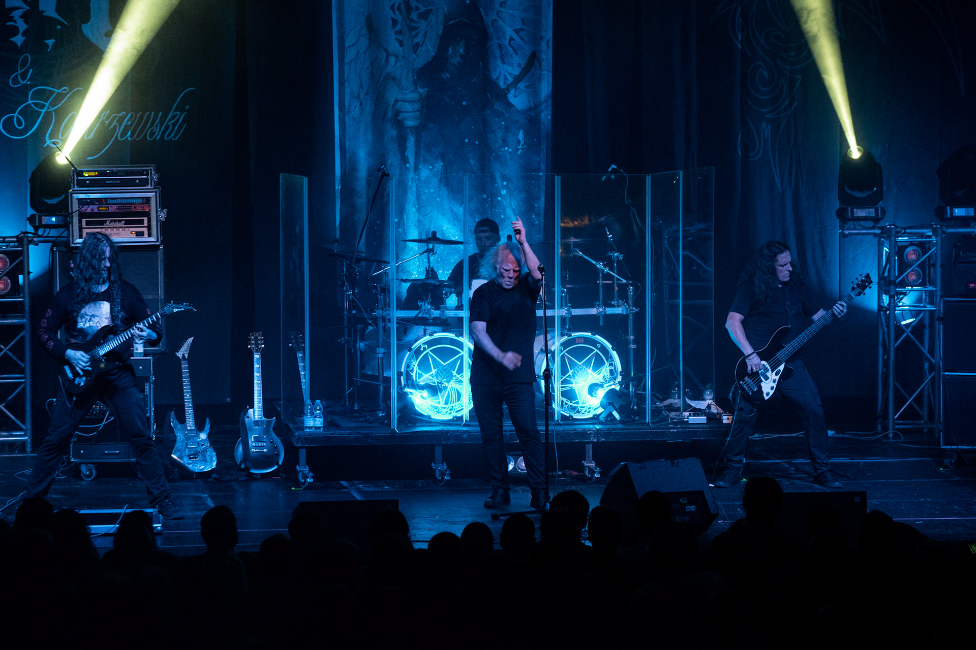 Legendy Metalu KAT & Roman Kostrzewski Polska, metal, trashmetal, - koncert Legendy Metalu w warszawskiej Progresji, 
Roman Kostrzewski – wokal
Jacek Nowak – perkusja
Krzysztof Pistelok – gitara
Jacek Hiro – gitara
Michał Laksa – bas
fot. Andrzej kaziq Wasilkiewicz