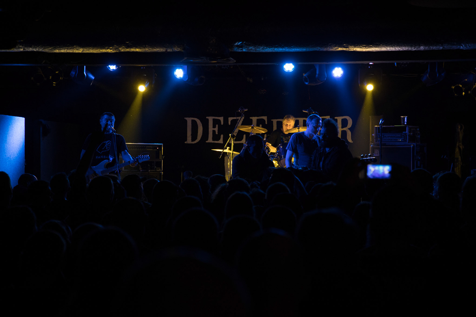 9.12.2017r Dezerter koncert Proxima, Robert Robal Matera gitara, wokal, Krzysztof Grabowski perkusja , Jacek Chrzanowski gitara basowa fot. Andrzej Wasilkiewicz/Reporter