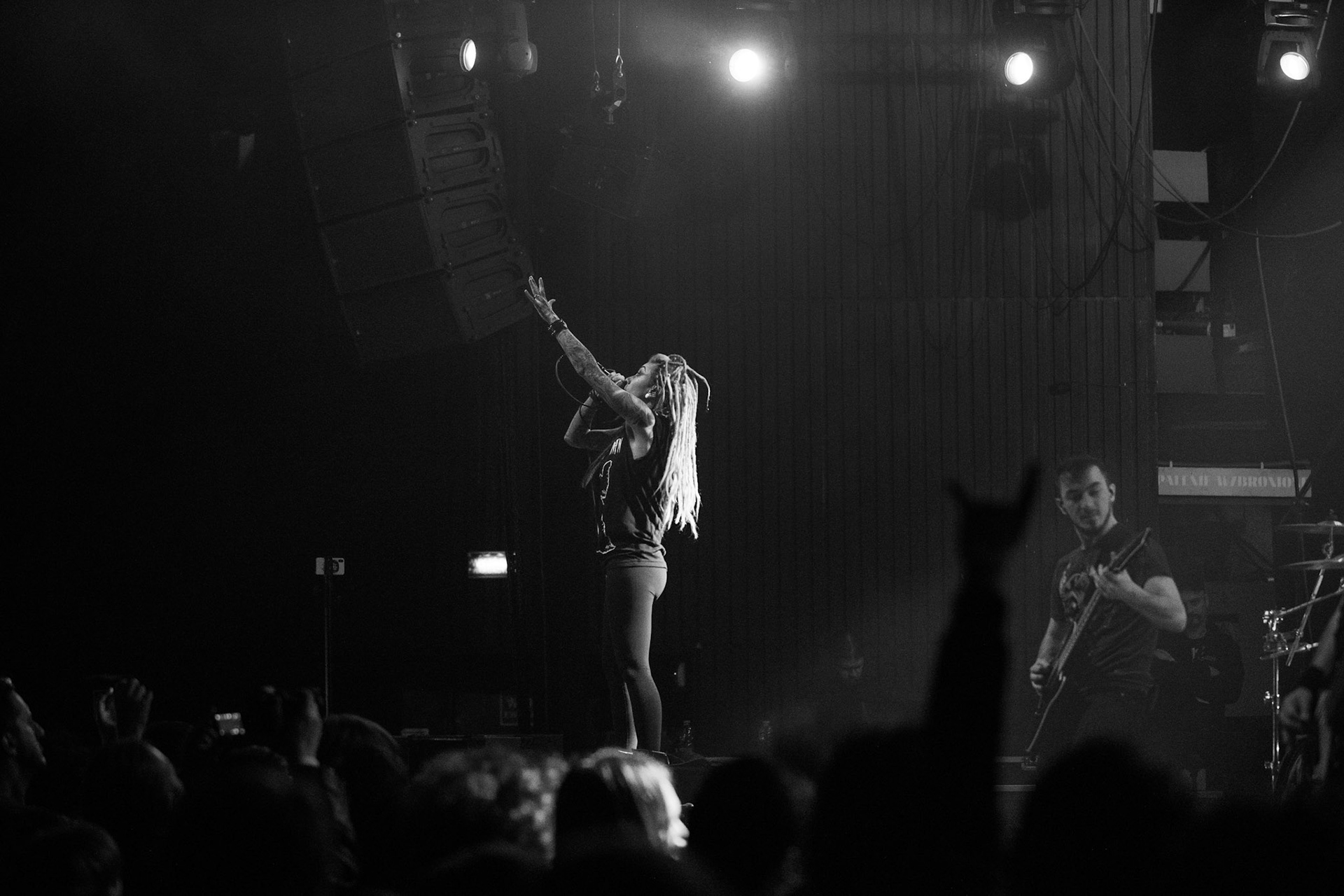 01.03.2019 Infected Rain- koncert warszawska Progresja, Infected Rain Moldovan nu metal, nu metalcore,
Vadim "Vidick" Ozhog - guitars, 
Vladimir Babici - bass, 
Serghei Babici - guitars, 
Eugen Voluta - drums,
Elena "Lena Scissorhands" Cataraga - vocals,