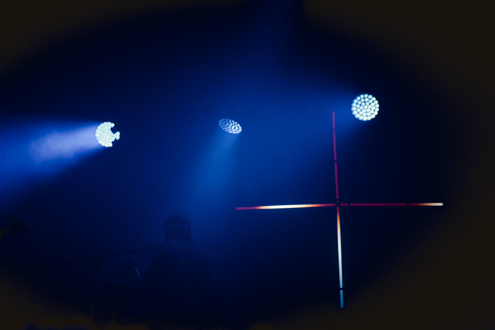 2023.12.15 WalusKraksaKryzys - Klub Stodola Warszawa wlasc. Sebastian Lukasz Gugulski – polski muzyk, grajacy muzyke z pogranicza indie rocka, post-punk revival i poezji spiewanej.fot. Andrzej Wasilkiewicz/REPORTER