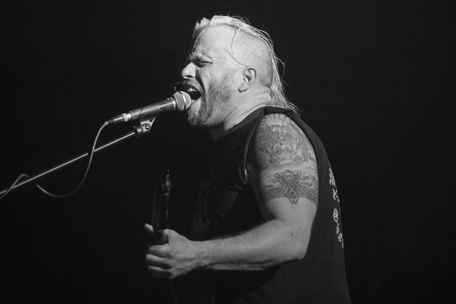 Revenge - kanadyjski black/death metal, warszawski koncert w Progresji odbył się w ramach europejskiej trasy koncertowej Mgły, organizowany przez Left Hand Sounds, metal, blackmetal,  Andrzej Wasilkiewicz/Reporter 

James Read (drums, studio vocals)
Vermin (session guitars, live vocals)
Haasiophis (live session bass)