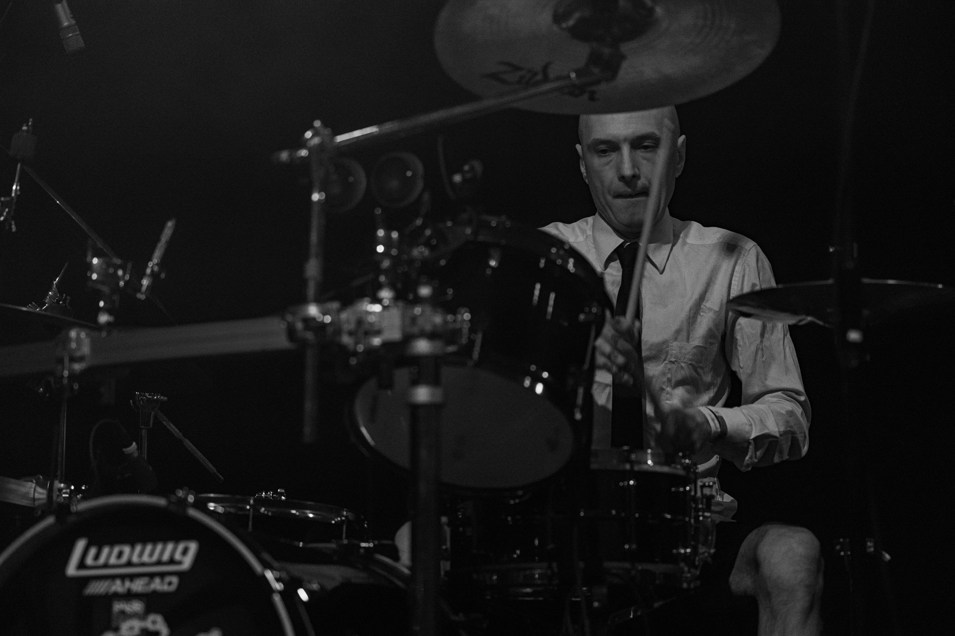 18.12.2021 Masturbator - Antysylwester Antyradia, 18 lat klubu Progresja,n/z Vithor/ growl-git, n/z Raefoth/bas, n/z Czaha/beki, n/z Mayhem/git,metal, blackmetal, thrashmetal, satanic old skull metal, fot. Andrzej Wasilkiewicz/Reporter