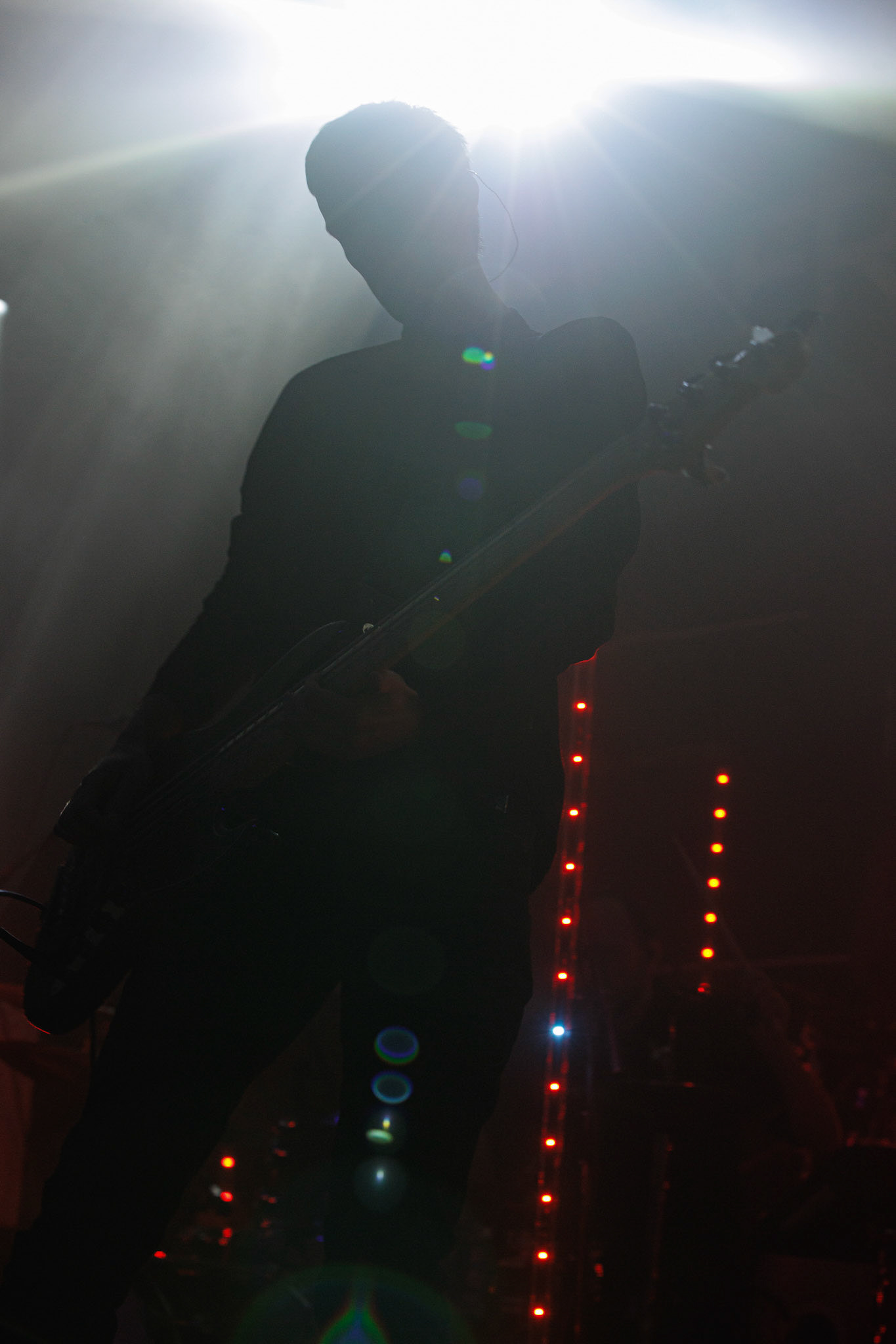 27.11.2021 TIDES FROM NEBULA koncert, Warszawa klub Progresja,Knock Out Productions, Mystic Production,Post-rock, muzyka alternatywna, progresywny rock.n/z Maciej Karbowski – gitara, instrumenty klawiszowen/z Przemek Weglowski – gitara basowan/z Tomasz Stolowski – perkusjaFot. Andrzej Wasilkiewicz/Reporter