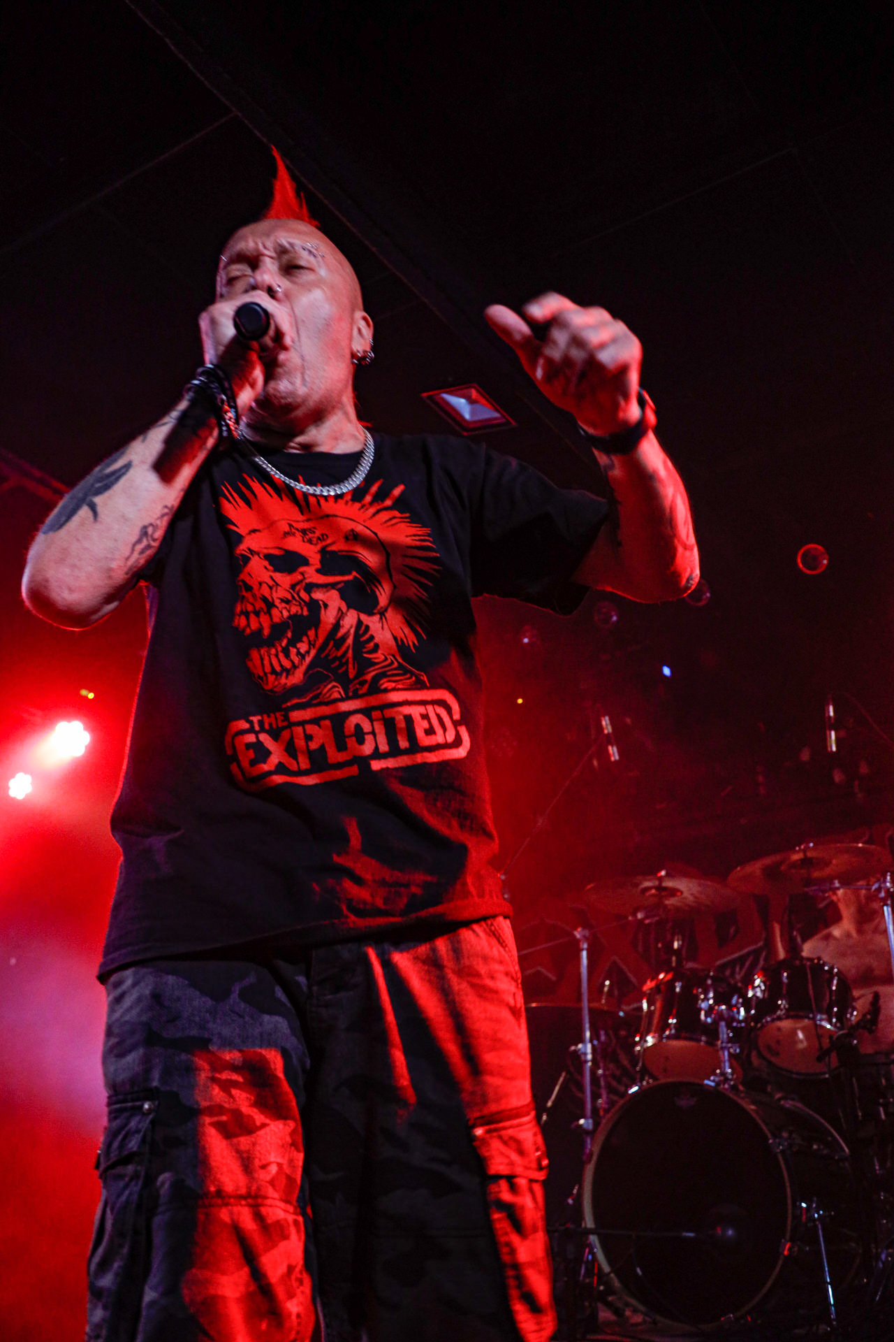 25.08.2022 The Exploited - legenda drugiej fali punk rocka na koncercie w warszawskiej Proximie.Weterani punk rock, hardcore punk, crossover thrash z Edynburga w składzie:Wattie Buchan – wokal, Irish Rob – bas,Willie Buchan – perkusja,Robbie Steedo Davidson - gitara,Produkcja: Noise Annoys Booking Agency and Records, Boredom Booking. fot. Andrzej Wasilkiewicz/Reporter