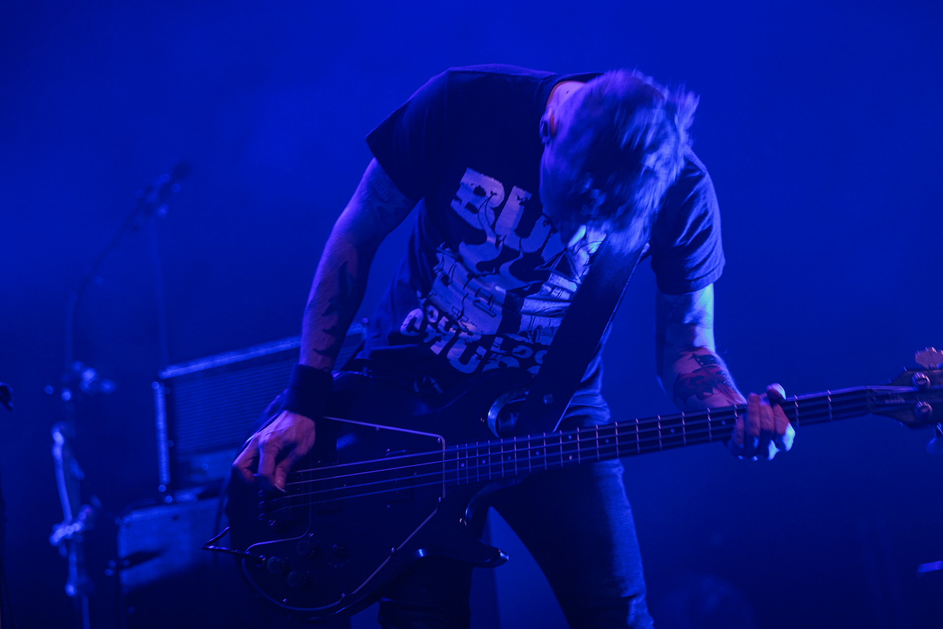 Mentor - na warszawskim koncercie Vader w Progresji, bluzniercza hybryda black metalu i hc punka z Sosnowca,n/z Raum's Chord - Guitarn/z Leviathan's Punch - Drumsn/z Gusion's Drone - Bassn/z King Of Nothing - Vocalsn/z Satan - ManagementLeft Hand Sounds, Knock Out Productions, Massive Music,fot. Andrzej Wasilkiewicz/Reporter