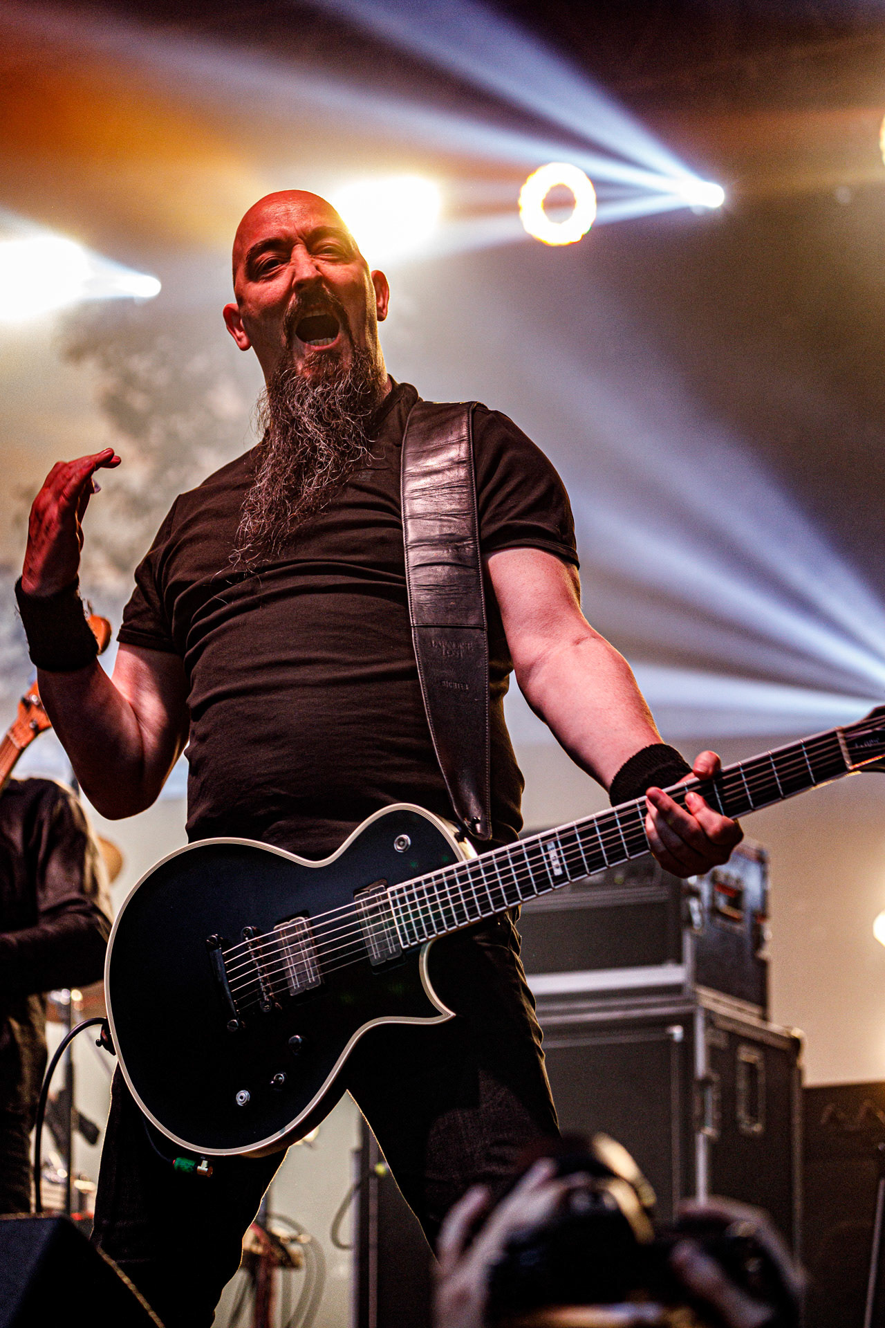 22.07.2022 Paradise Lost - warszawski koncert na letniej scenie klubu Progresja.Knock Out Production, Nuclear Blast, n/z Nick Holmes – wokal,n/z Gregor Mackintosh – gitara prowadząca,n/z Aaron Aedy – gitara rytmiczna,n/z Steve Edmondson – gitara basowa,n/z Waltteri Vayrynen – perkusja,Produkcja Knock Out Productions,Fot. Andrzej Wasilkiewicz/Reporter